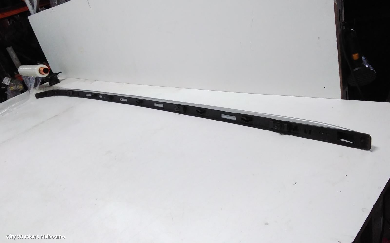 HYUNDAI PALISADE ROOF RAIL - Image 3
