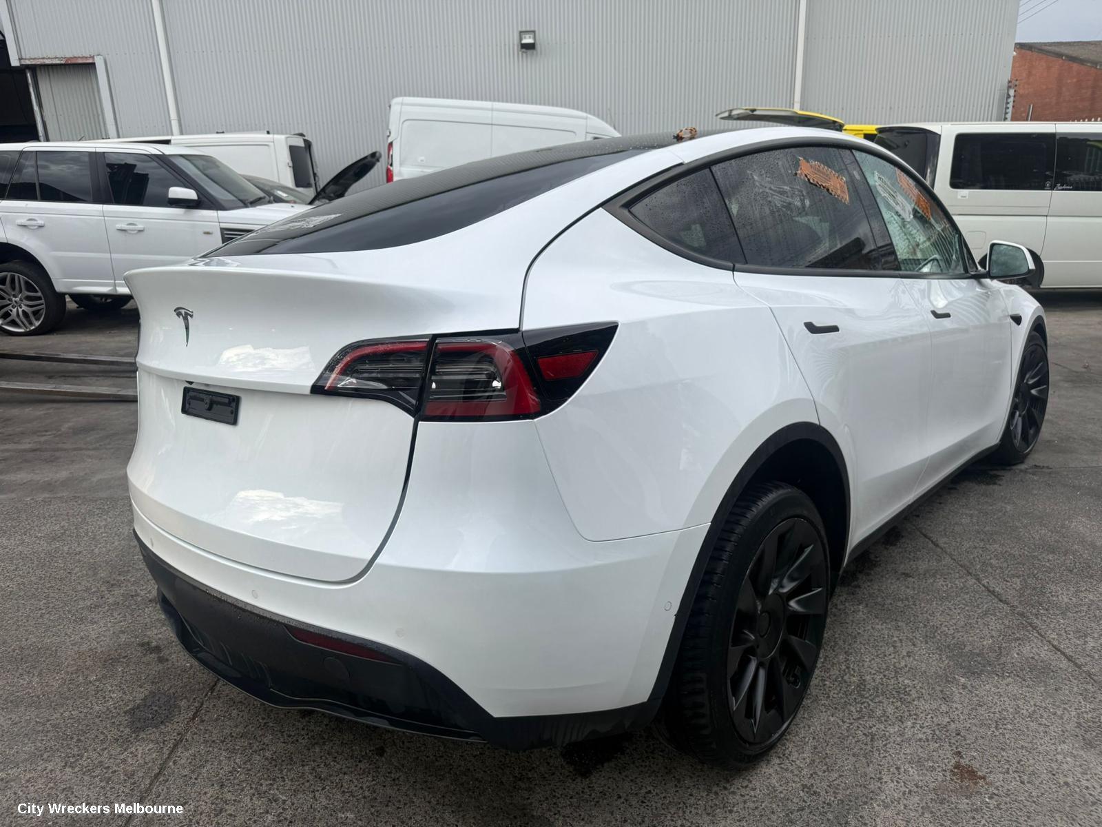 TESLA MODEL Y ROOF GLASS/SUNROOF/T, 1ST GEN, 03/2022 ONWARDS - Image 3