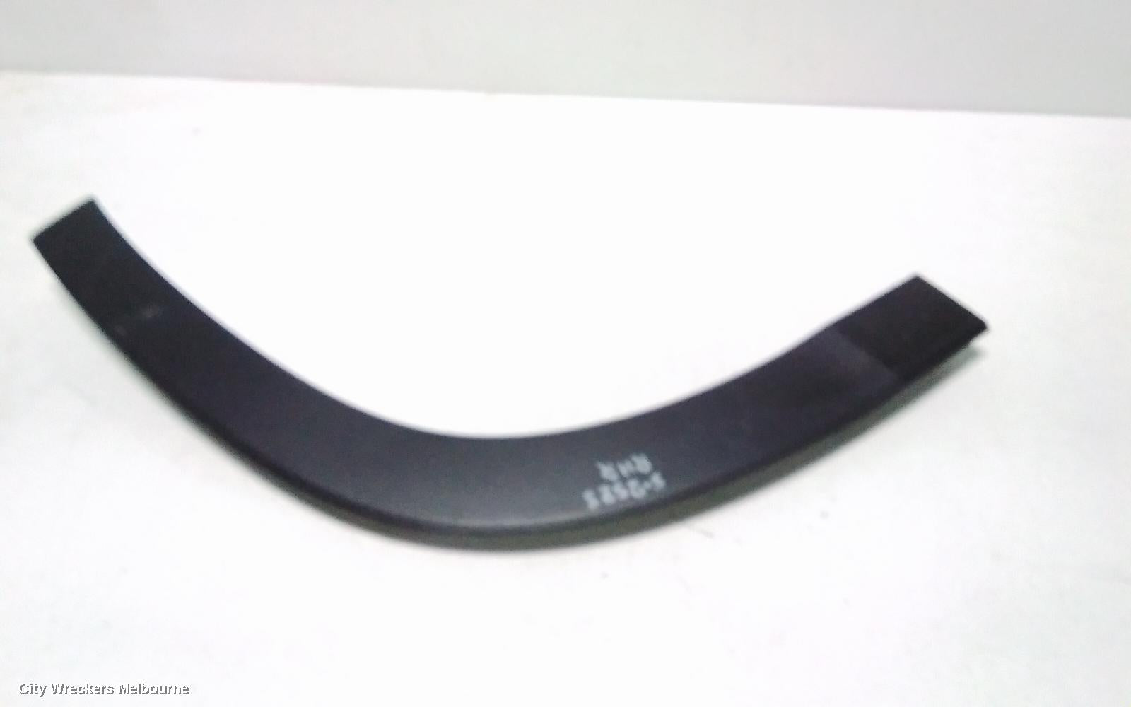 TOYOTA KLUGER WHEEL ARCH FLARE, RH REAR, DOOR ARCH MOULD, GSU50-GSU55, 12/2013 - 02/2021 - Image 1