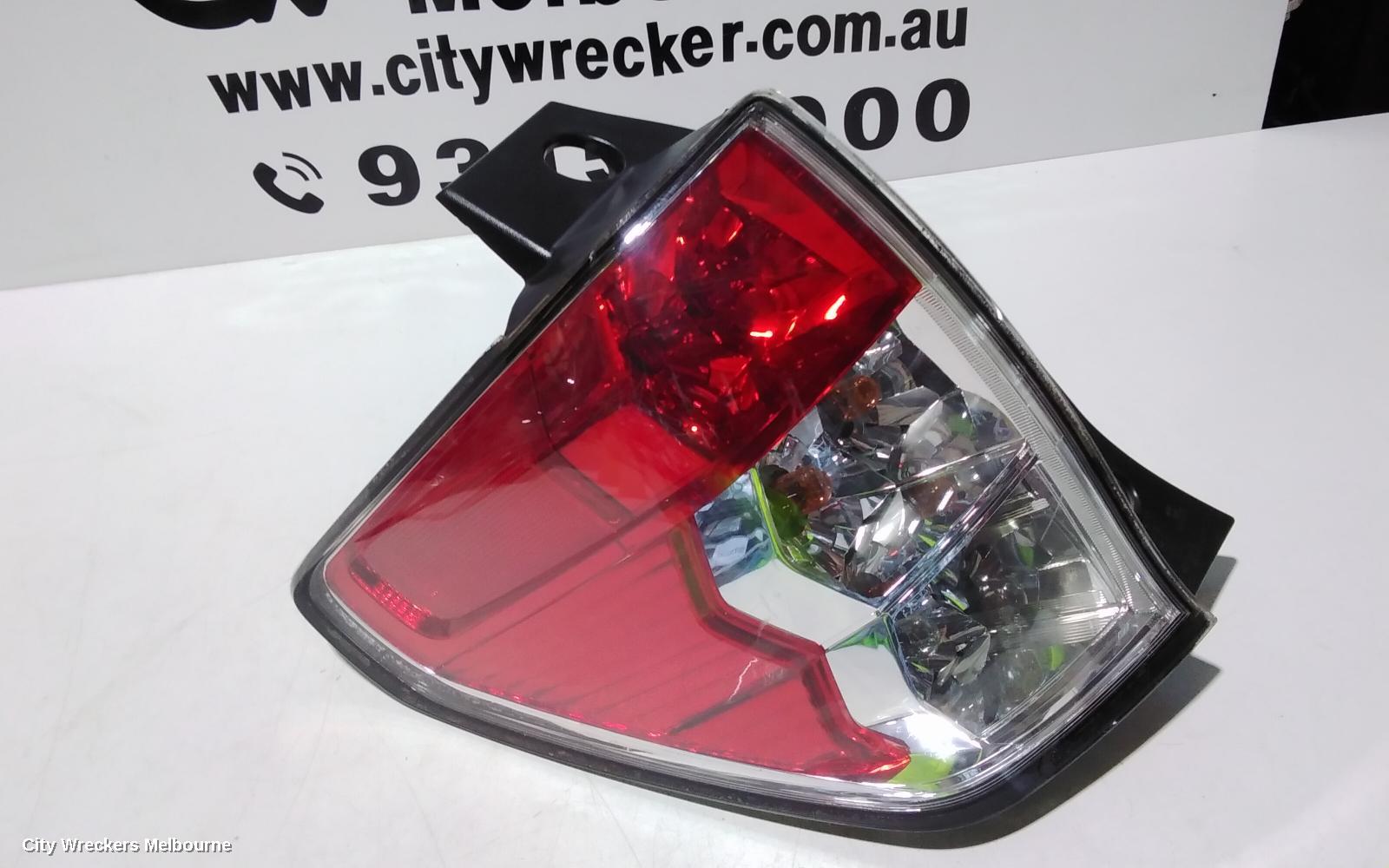 SUBARU FORESTER LEFT TAILLIGHT, IN BODY, 02/2008 - 12/2012 - Image 3
