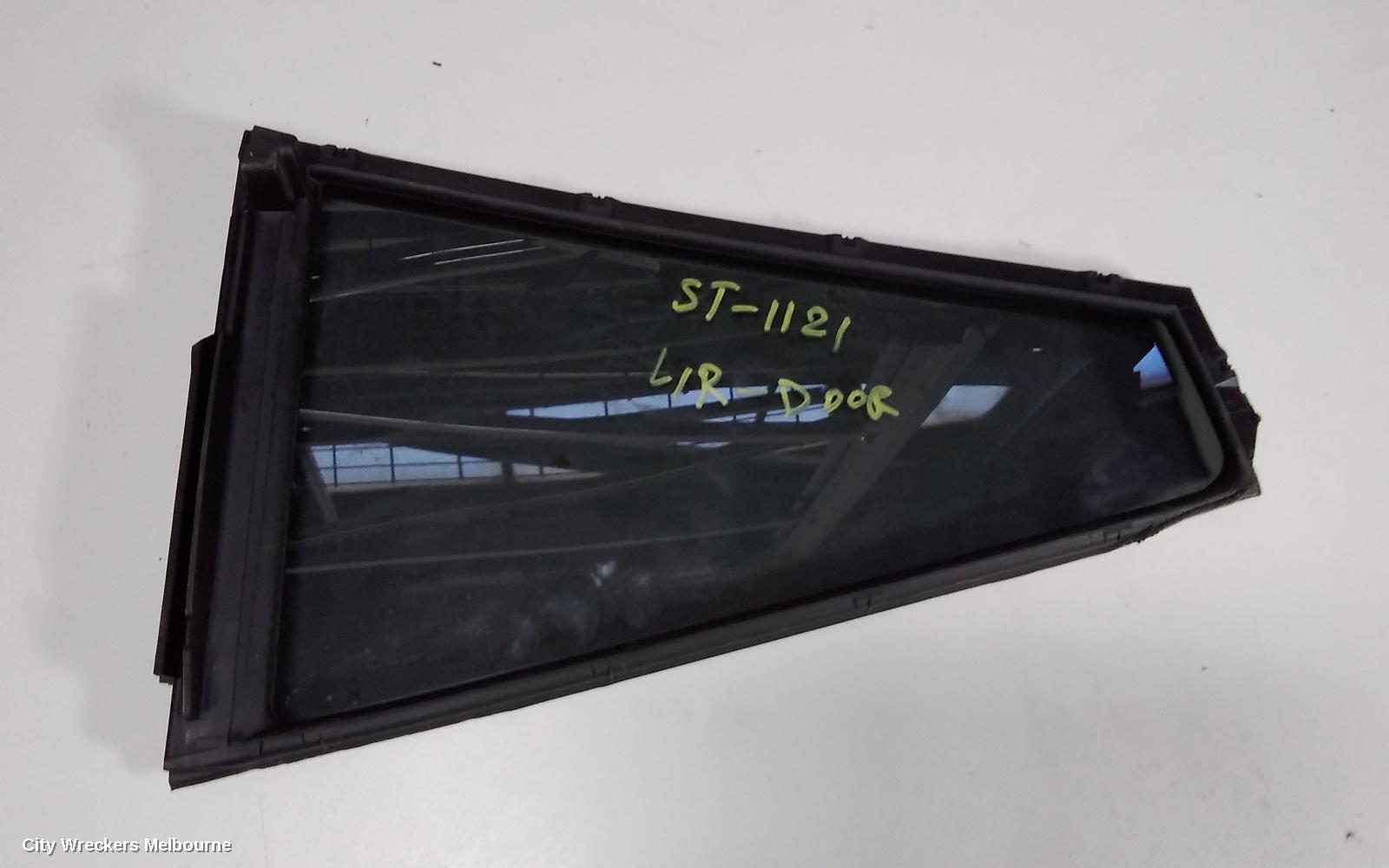 TOYOTA RAV4 LEFT REAR 1/4 DOOR GLASS, XA40, 12/2012 - 12/2018 - Image 3
