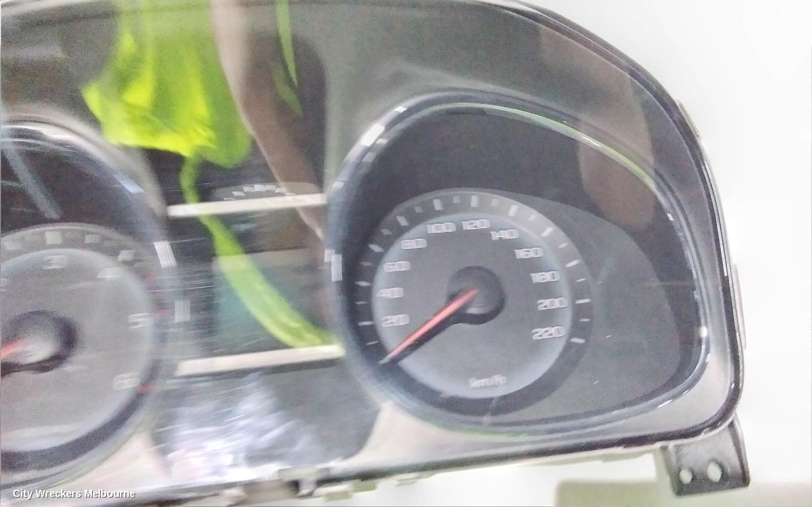 HOLDEN CAPTIVA INSTRUMENT CLUSTER, INSTRUMENT CLUSTER, DIESEL, 2.2, CAPTIVA 7, CG, 01/2011 - 06/2018 - Image 3