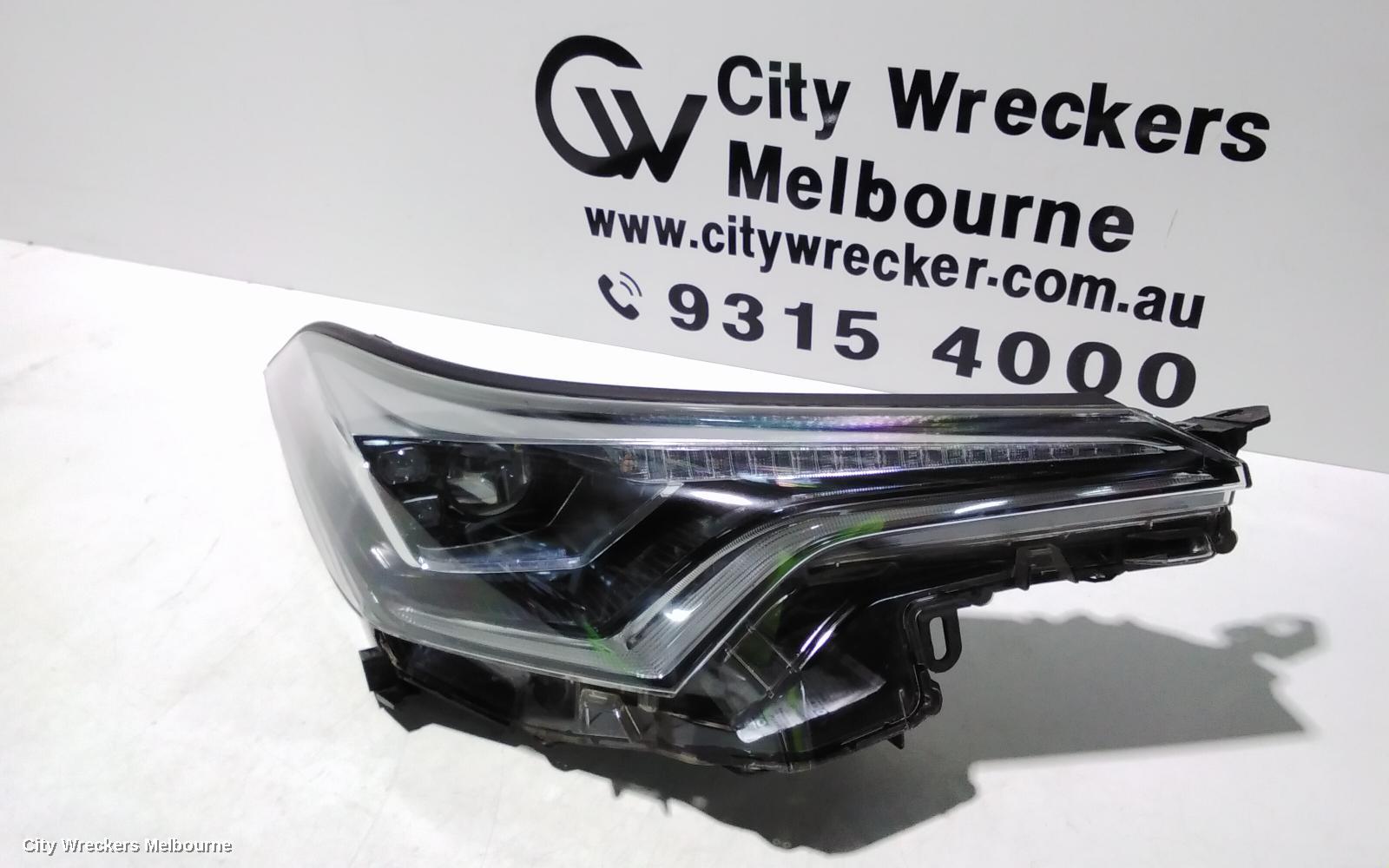 TOYOTA C-HR RIGHT HEADLAMP, GEN 1, LED TYPE, 12/2016 - 09/2019 - Image 2