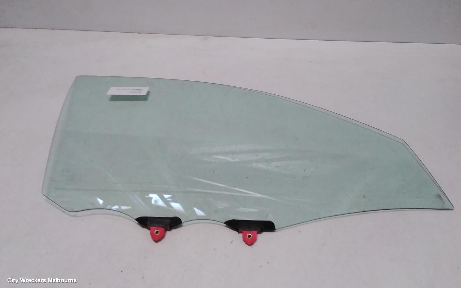 TOYOTA AVALON RIGHT FRONT DOOR WINDOW, MCX10R, 07/2000 - 06/2005 - Image 2