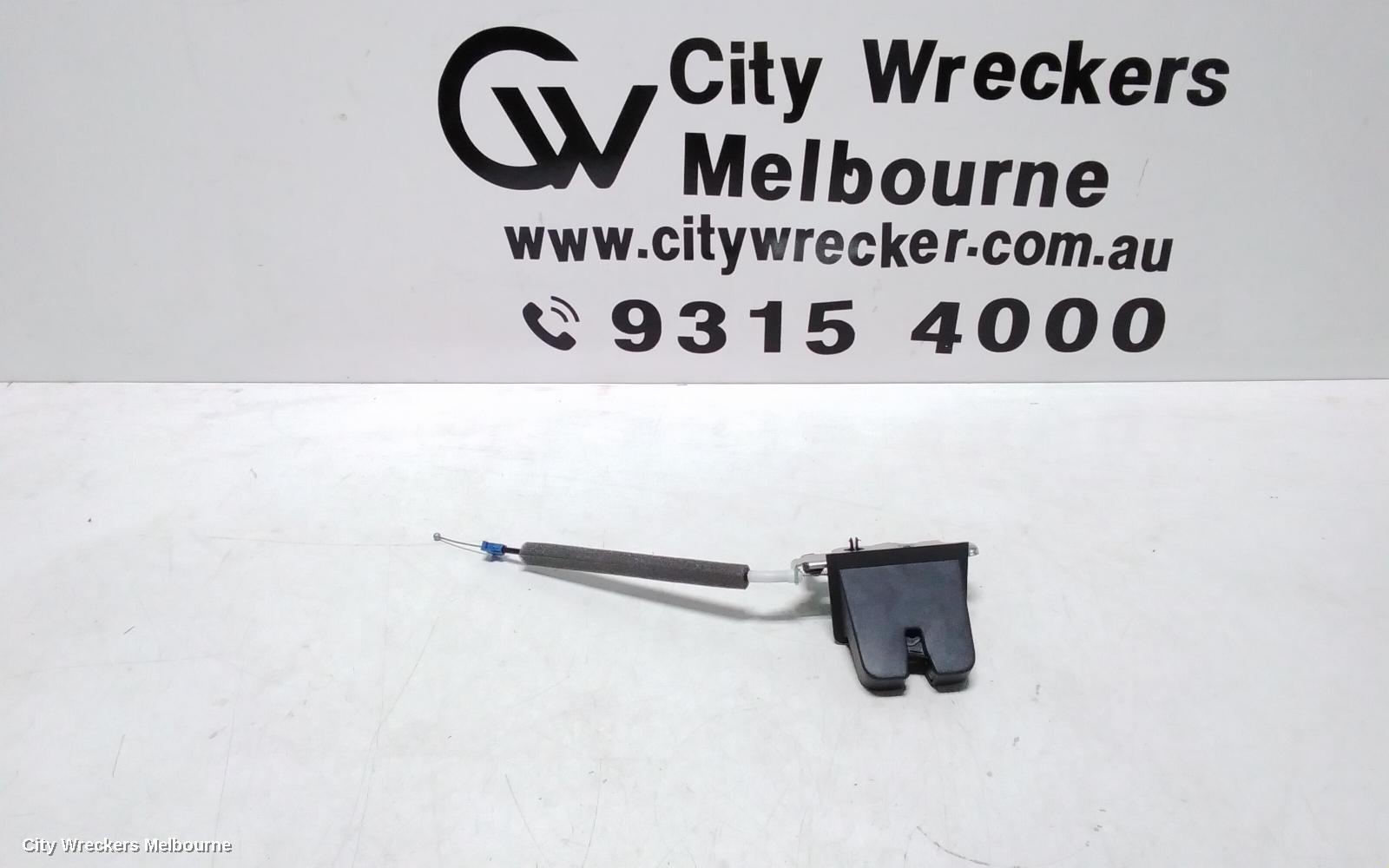 SKODA KAMIQ DOOR/BOOT/GATE LOCK, TAILGATE LOCK, NW, 06/2020 ONWARDS - Image 1