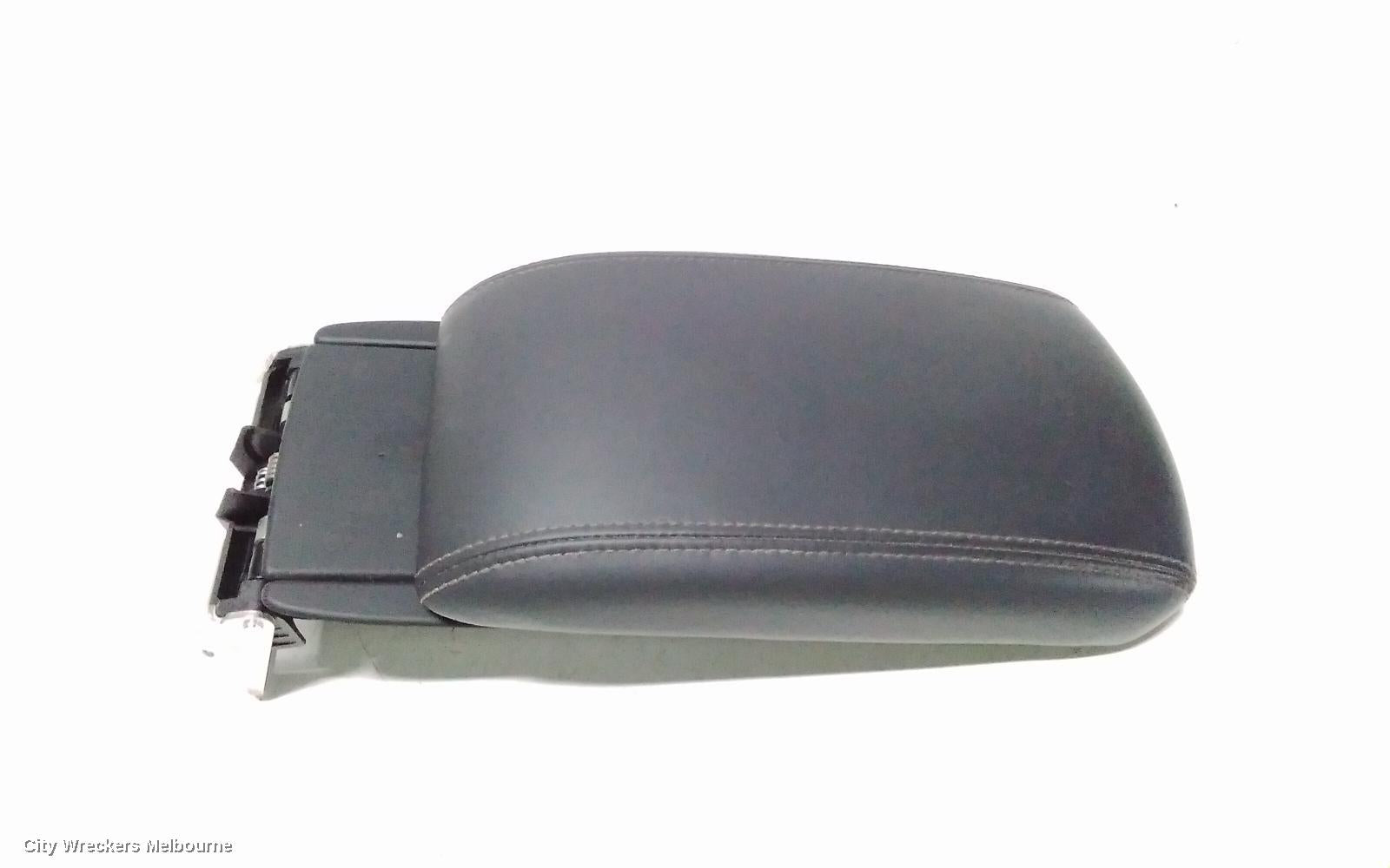 PEUGEOT 308 CONSOLE, T9, 10/2014 - 05/2021 - Image 1