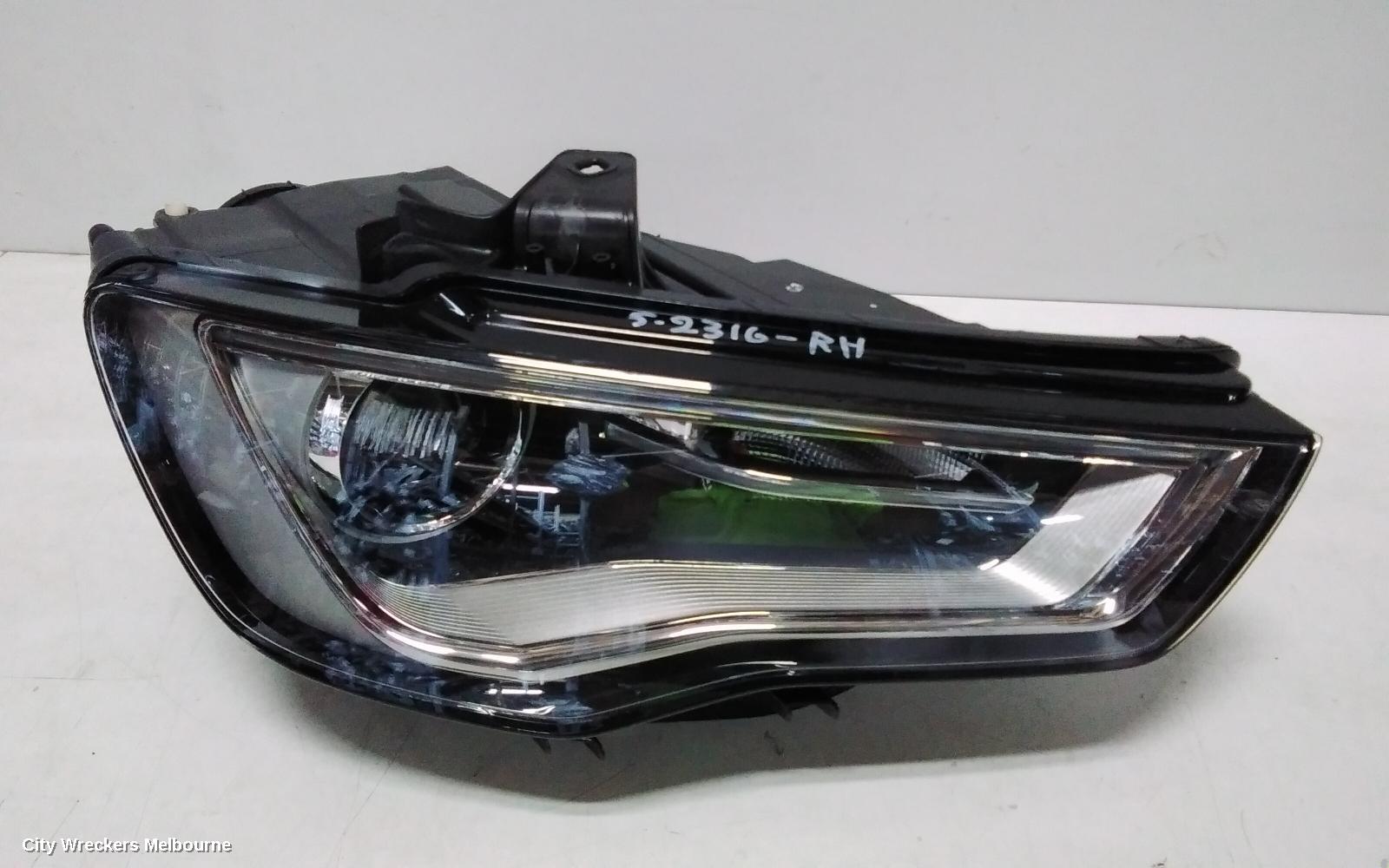 AUDI A3 RIGHT HEADLAMP, 8V, SEDAN/CABRIO, XENON TYPE, 12/2013 - 04/2016 - Image 2