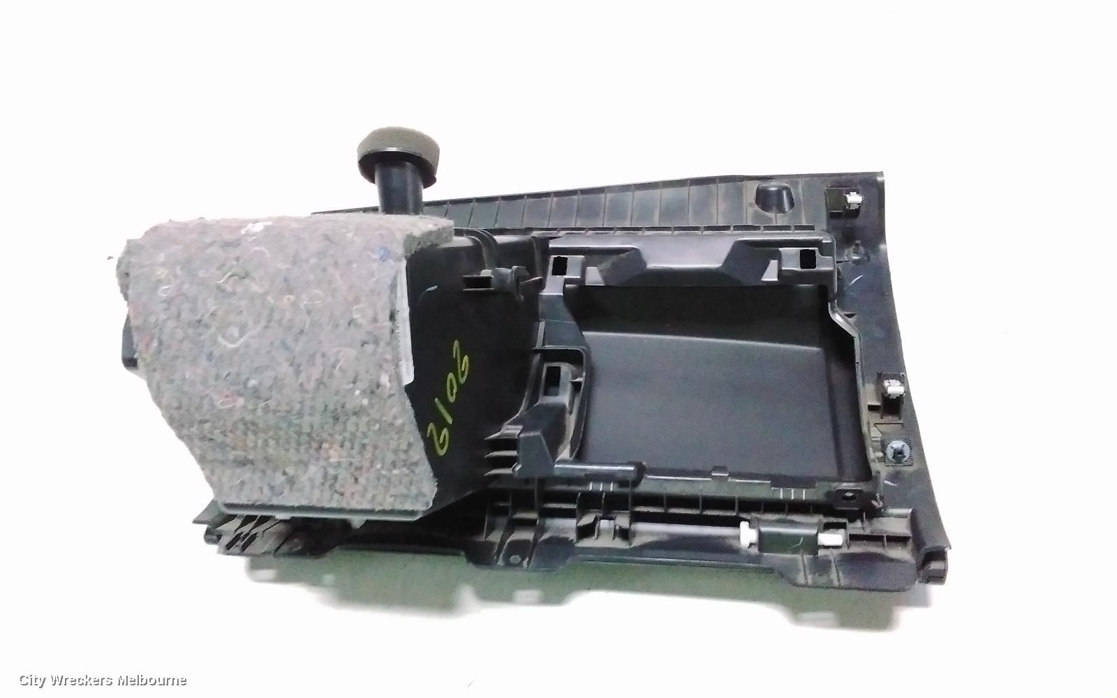 PEUGEOT 308 GLOVE BOX, T9, 10/2014 - 05/2021 - Image 3