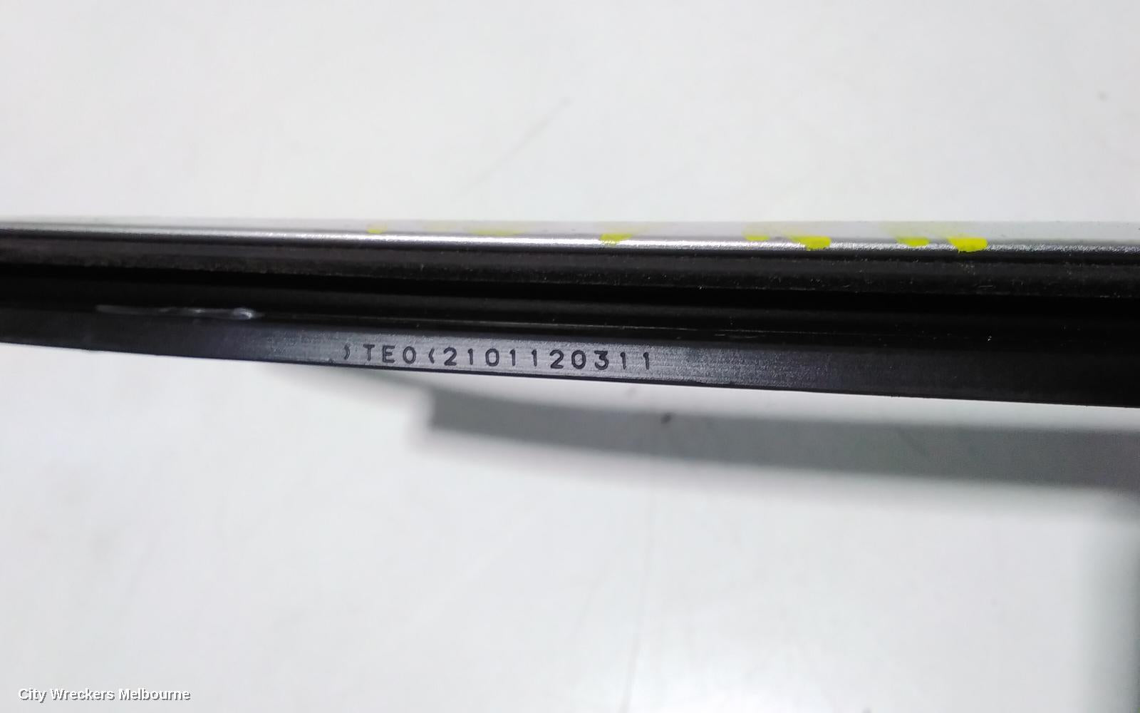 MAZDA 3 DOOR MOULD, RHR CHROM MOULD: 92655, RH REAR, RUBBER CHANNEL DOOR FRAME MOULD, HATCH, BP, 03/2019 ONWARDS - Image 3