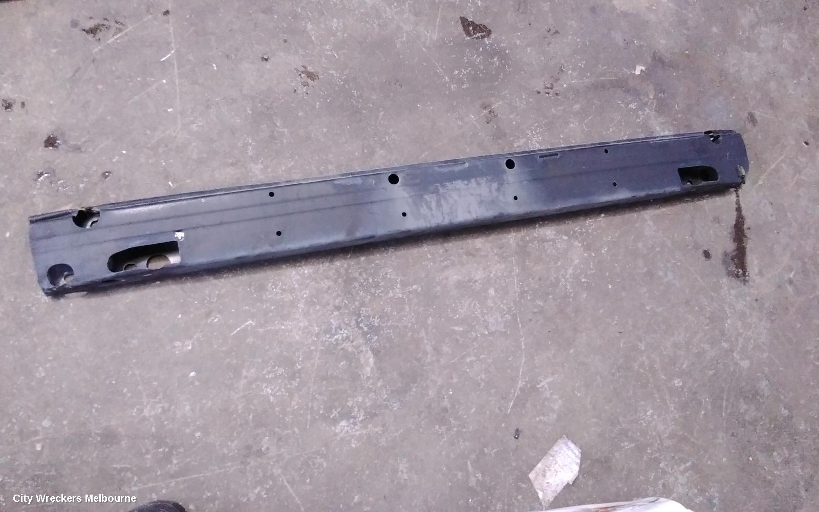 TOYOTA HIACE F/BAR REINFORC/BRACK, LOWER REINFORCEMENT, TRH/KDH, SLWB, 10/2010 - 10/2013 - Image 2
