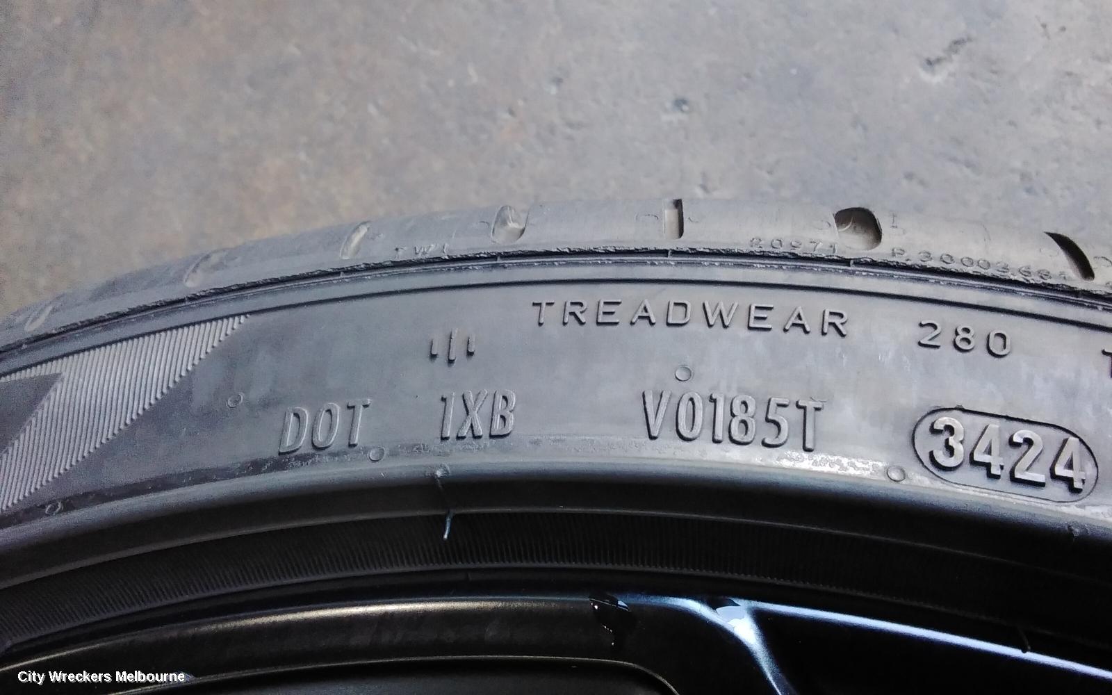 HYUNDAI I30 WHEEL MAG, FACTORY, 19X8IN, 5 V SPOKE, HIGH GLOSS BLACK, CN7, SEDAN (S.KOREA VIN KMHL), 03/2023 ONWARDS - Image 2