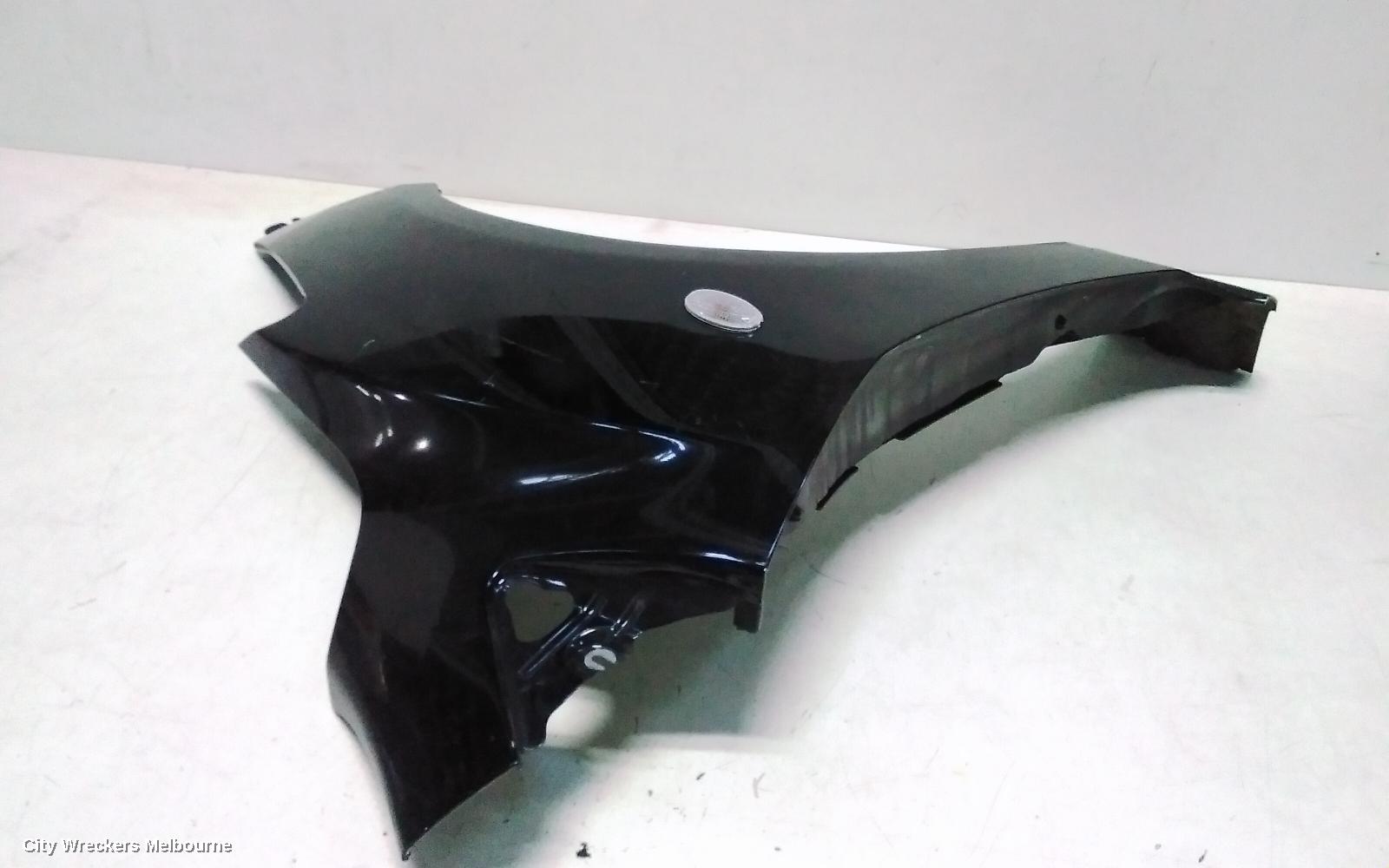 MAZDA 2 RIGHT GUARD, DE SERIES, HATCH, NEO/MAXX, 09/2007 - 04/2010 - Image 1