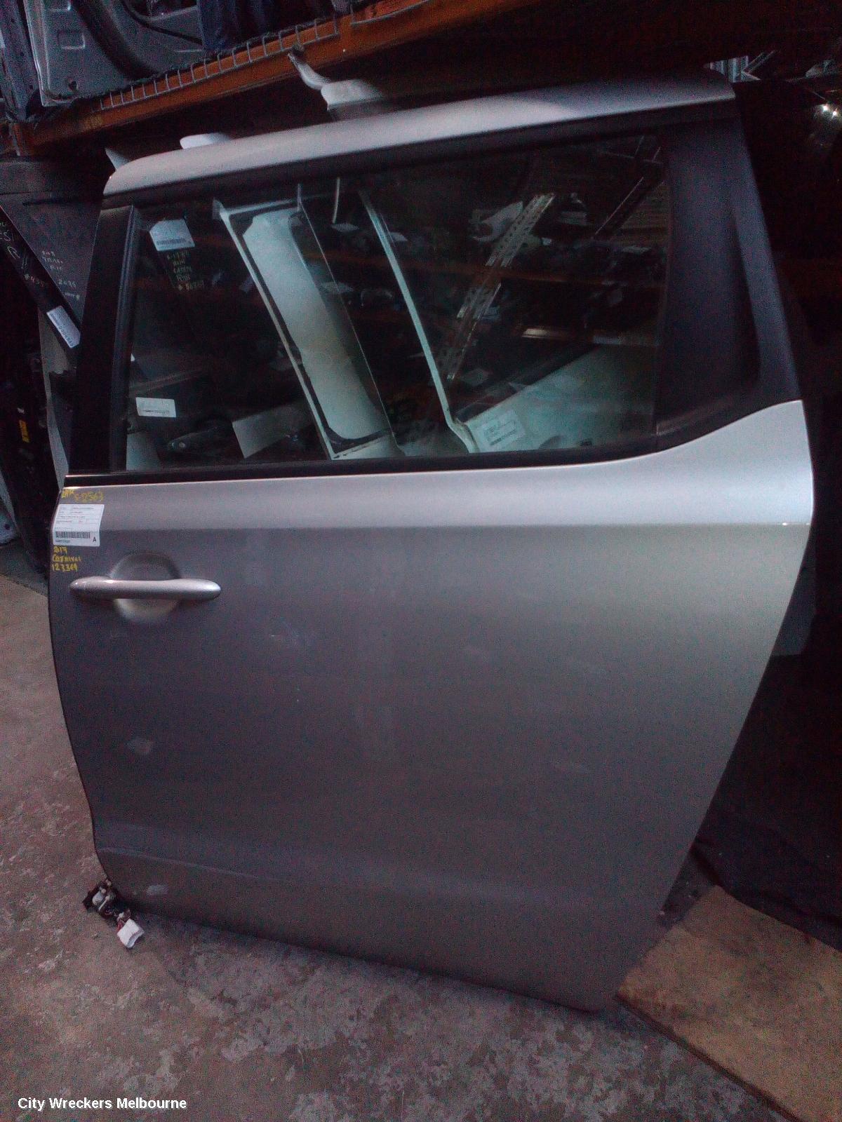 KIA CARNIVAL/GRAND CARNIVAL LEFT REAR DOOR/SLIDING, YP, MANUAL SLIDING TYPE, 02/2015 - 10/2020 - Image 2