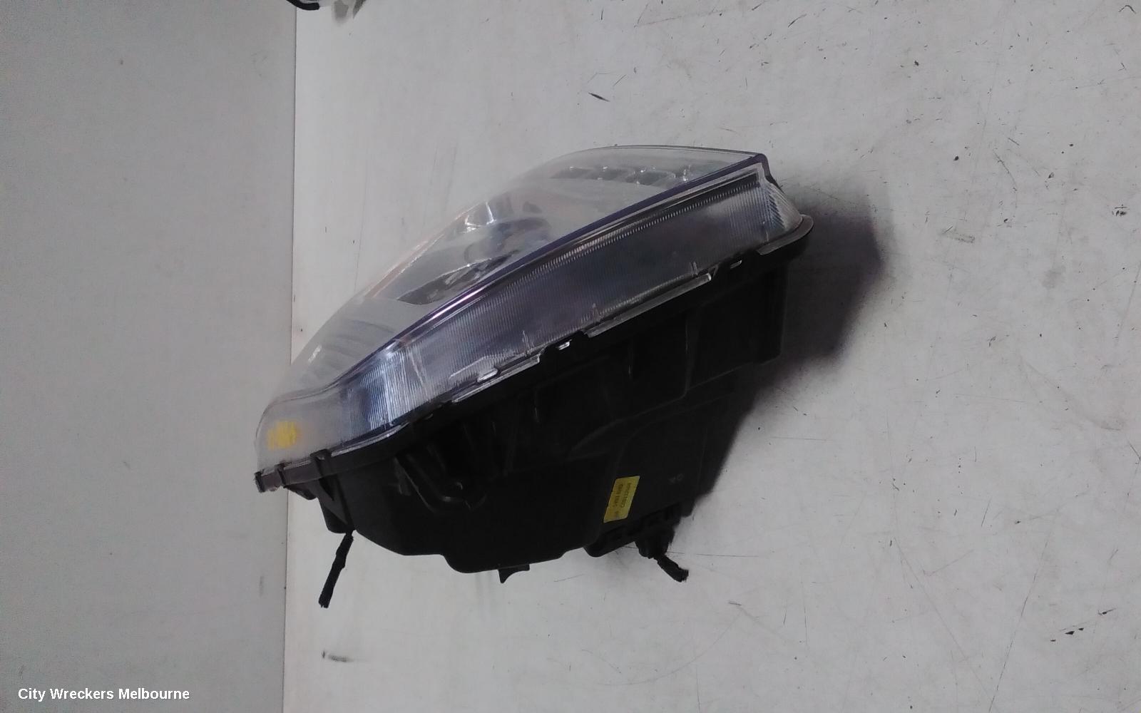 LDV V80 LEFT HEADLAMP, HALOGEN TYPE, 01/2013 - 12/2023 - Image 3