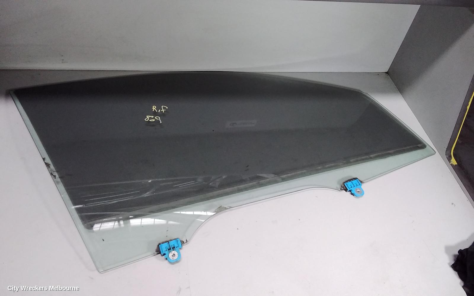 MITSUBISHI OUTLANDER RIGHT FRONT DOOR WINDOW, ZJ-ZK, 10/2012 ONWARDS - Image 1
