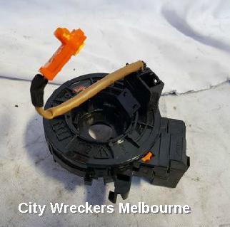 TOYOTA HIACE AIRBAG MODULE/SENSOR, CLOCKSPRING, TRH/KDH, 03/2005 - 01/2014 - Image 1