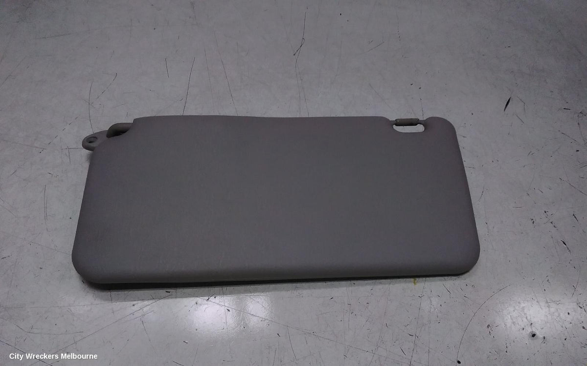 SUZUKI SX4 SUNVISOR, RH SIDE, 02/2007 - 01/2014 - Image 2