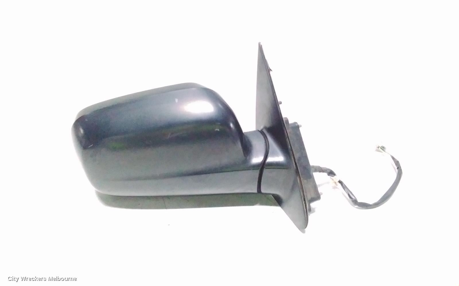 HONDA CRV RIGHT DOOR MIRROR, RD7, POWER, BLACK, 12/2001 - 02/2007 - Image 1