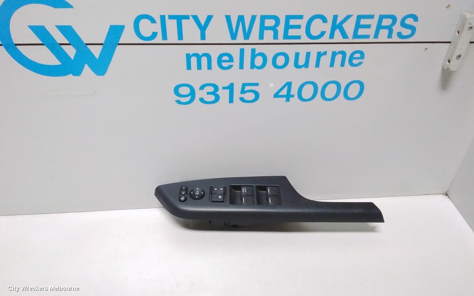 HONDA CRV PWR DR WIND SWITCH, RH FRONT (MASTER SWITCH), AUTO DOWN RHF ONLY, RM, 11/2012 - 04/2017 - Image 1