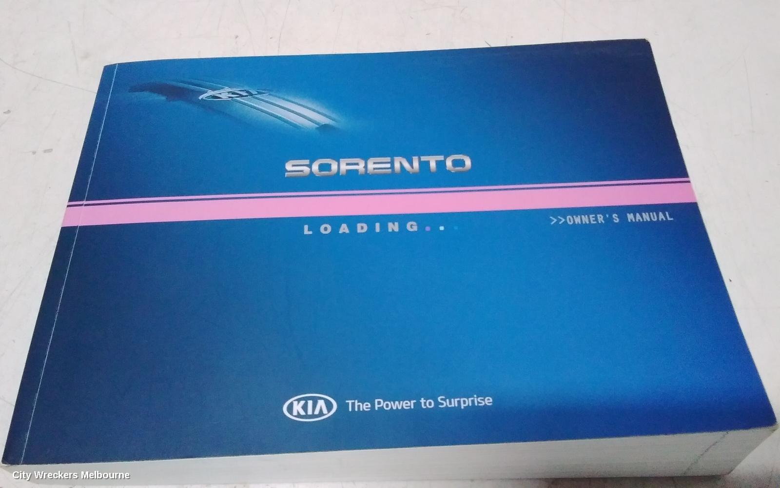 KIA SORENTO OWNERS HANDBOOK, PETROL, XM, 10/2009 - 09/2012 - Image 3