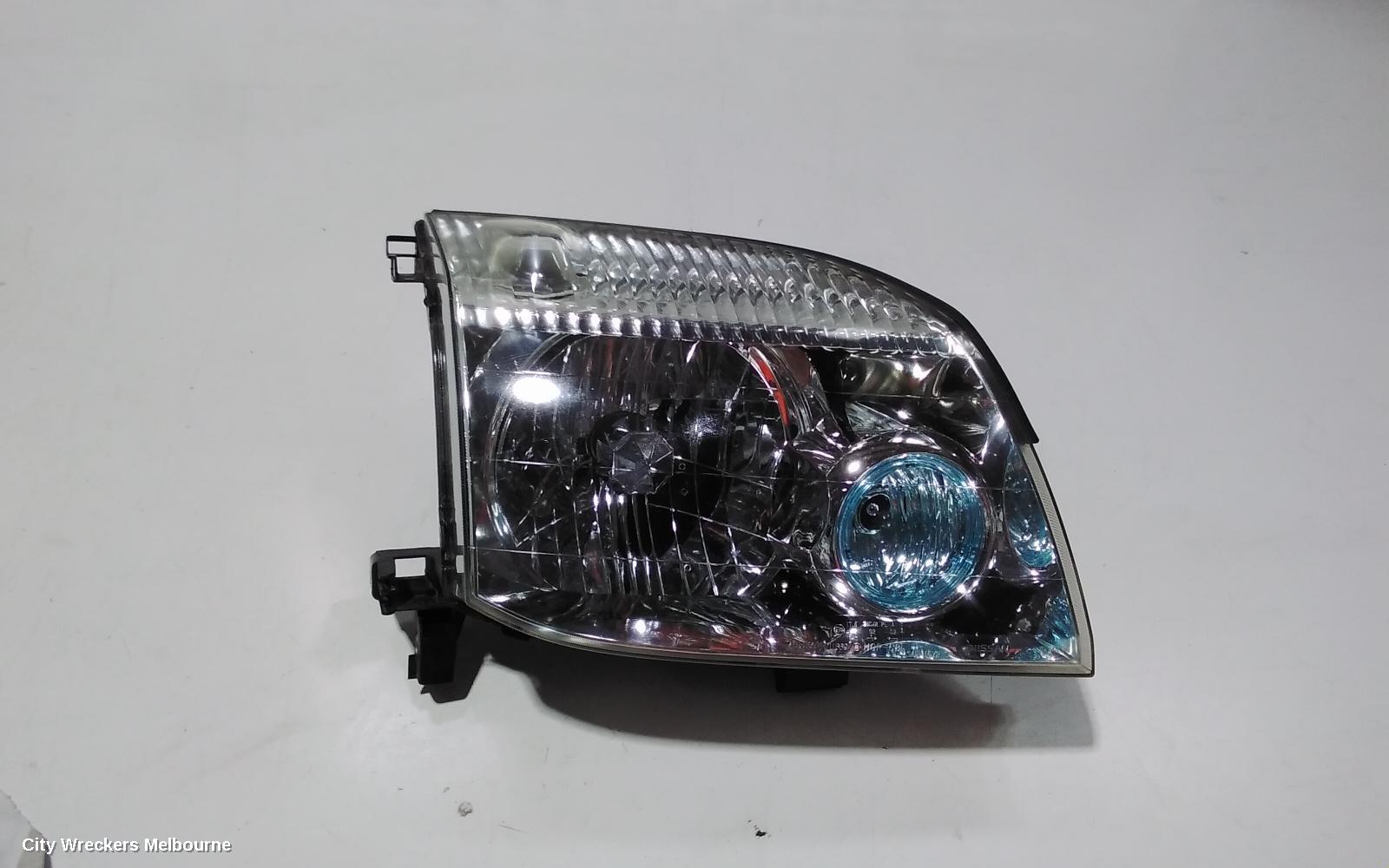 NISSAN XTRAIL RIGHT HEADLAMP, T30, BLUE LENS TYPE, 10/2001 - 09/2007 - Image 2