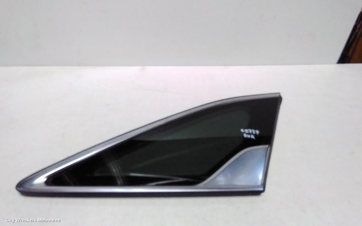 KIA SORENTO RIGHT REAR SIDE GLASS, MQ4, PRIVACY TINT TYPE, 02/2020 ONWARDS - Image 1
