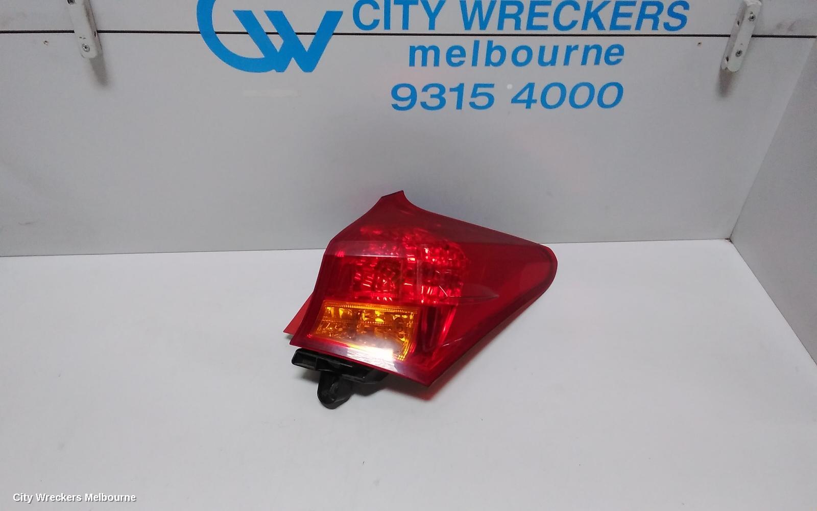 TOYOTA COROLLA RIGHT TAILLIGHT, ZRE182R/ZWE186R, HATCH, 10/2012 - 03/2015 - Image 1