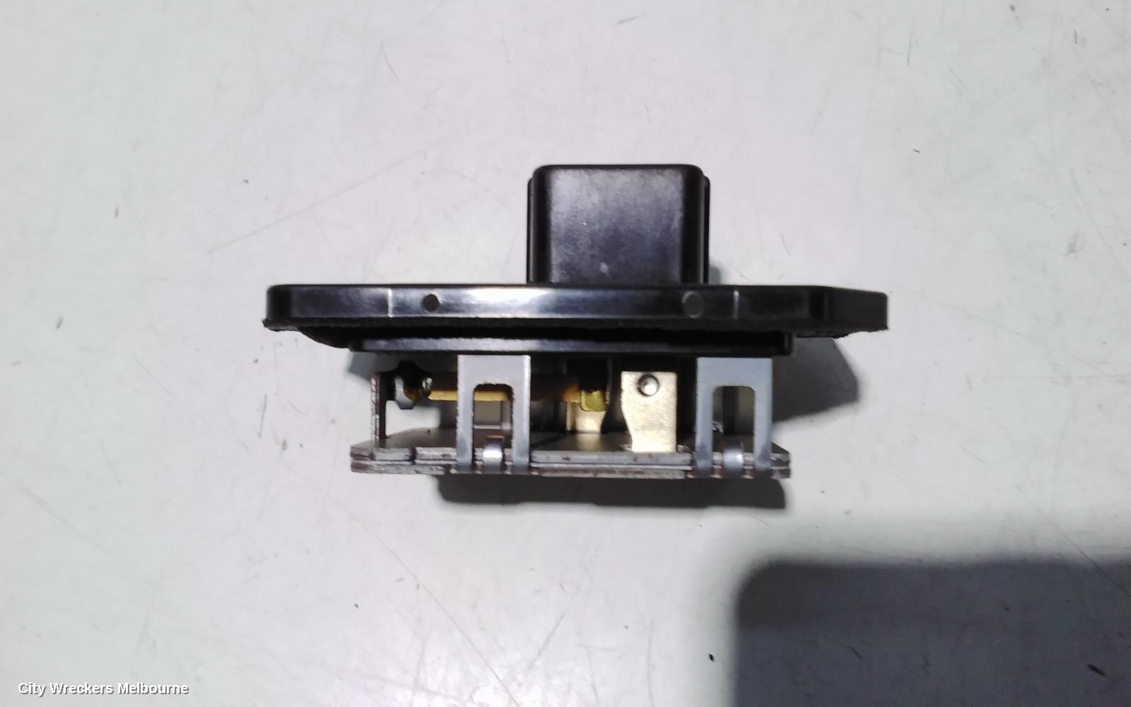 TOYOTA HIACE FAN SPEED RESISTOR, TRH/KDH, 03/2005 - 04/2019 - Image 3