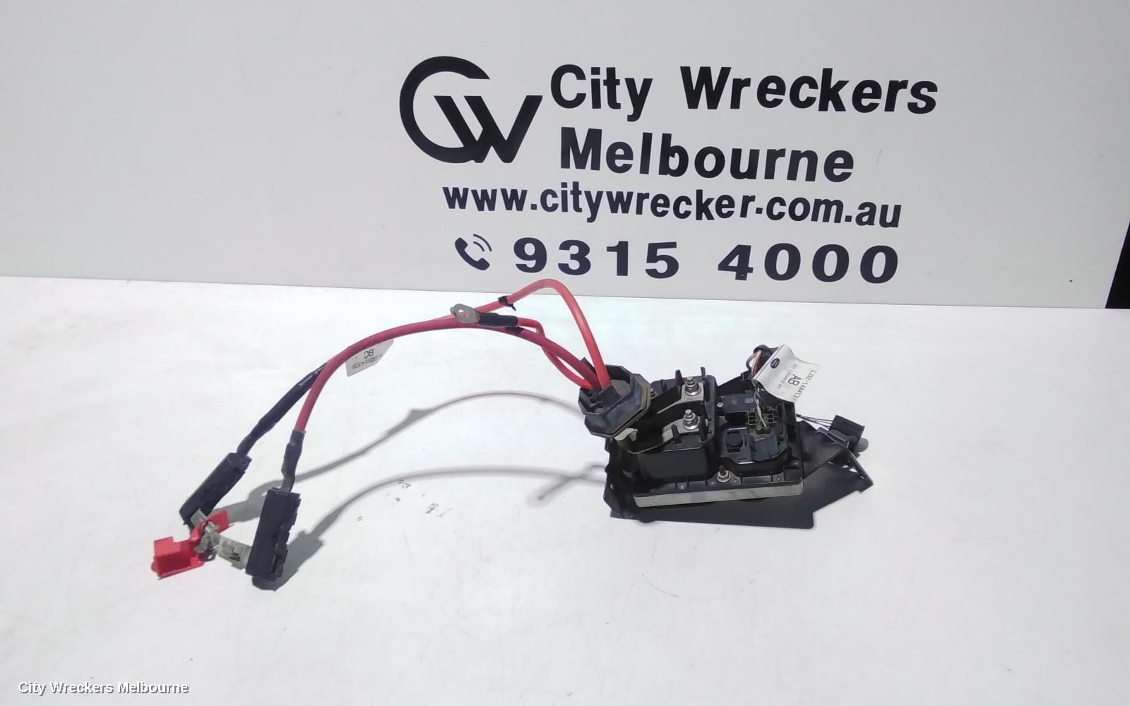 LAND ROVER RANGEROVER EVOQUE, L538, 11/2011 - 01/2019, EJ32-14F70-AA  POWER SUPPLY MODULE: : 104676 - Image 1