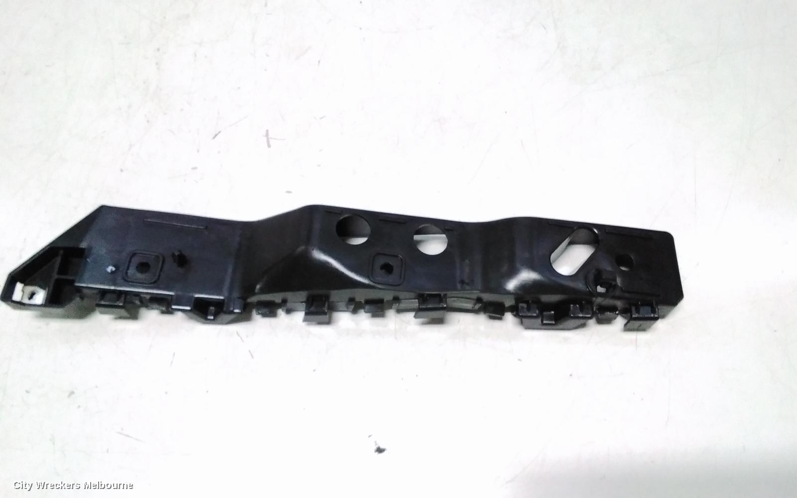 LDV DELIVER 9, 07/2020 ONWARDS, RHF BAR BRAKET: 112075 - Image 3