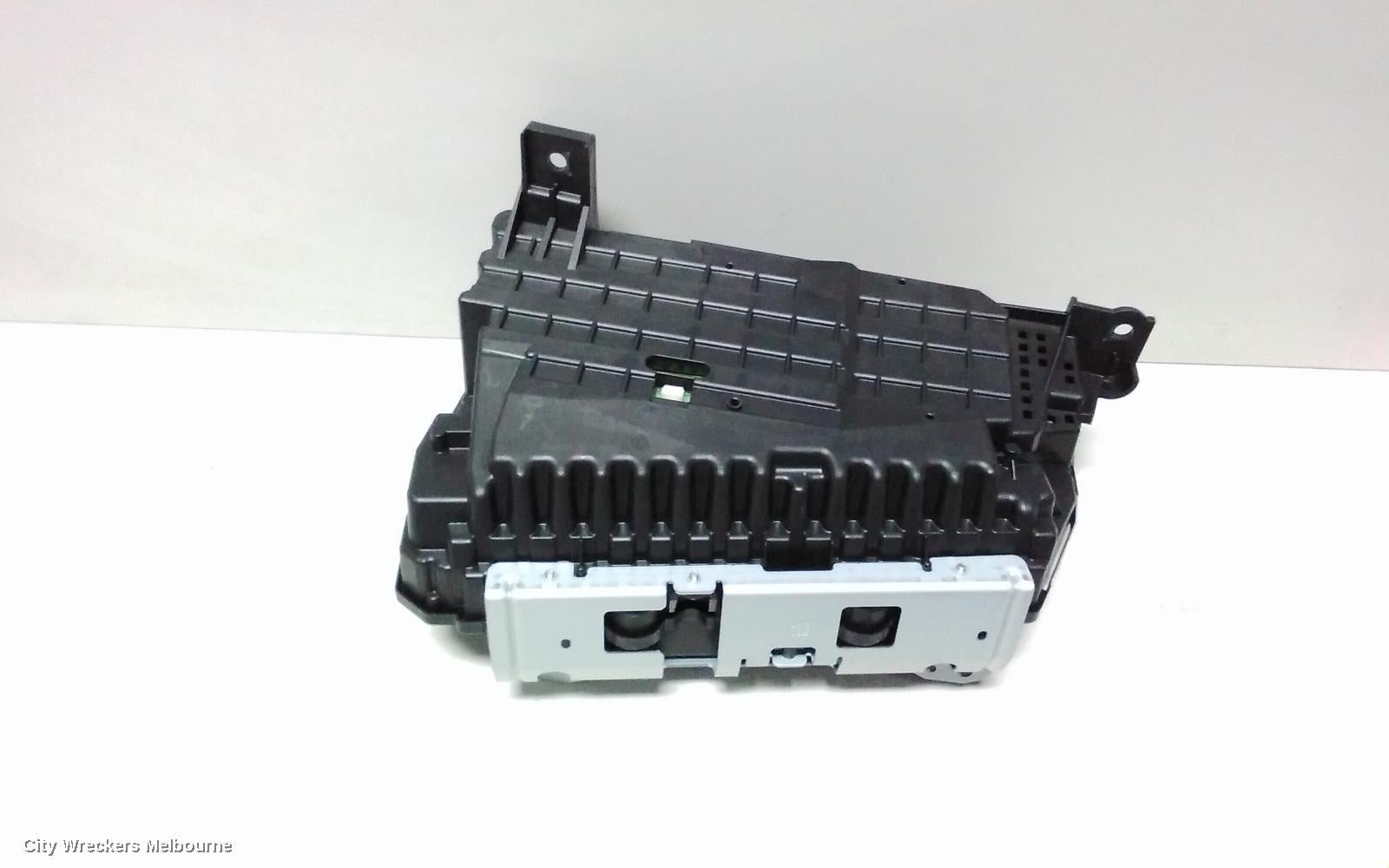 MAZDA CX5 INSTRUMENT CLUSTER, HEAD UP DISPLAY, NON POP UP TYPE, KF, 02/2017 ONWARDS - Image 3