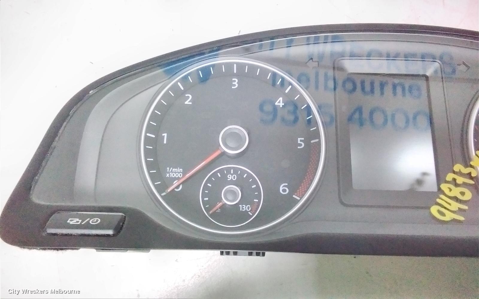 VOLKSWAGEN TRANSPORTER INSTRUMENT CLUSTER, DIESEL, P/N 7E0920870J, T5, 03/2010 - 06/2015 - Image 3