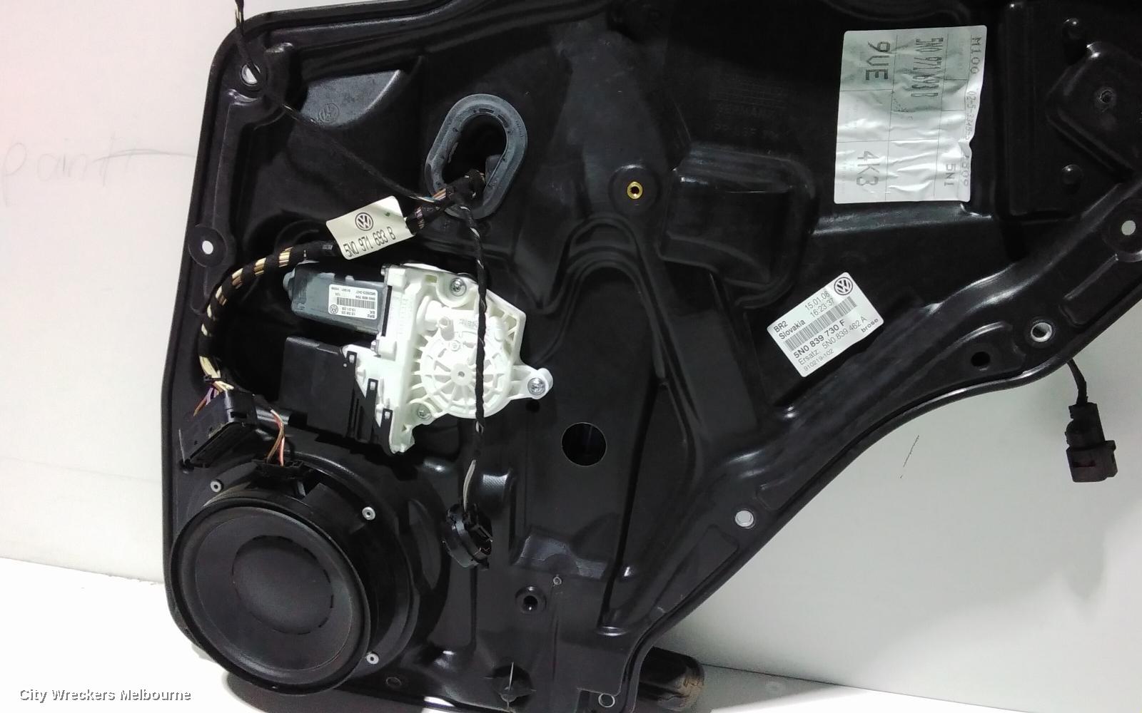 VOLKSWAGEN TIGUAN RIGHT REAR WND REG/MOTOR, 5N, POWER, 05/2008 - 08/2016 - Image 3