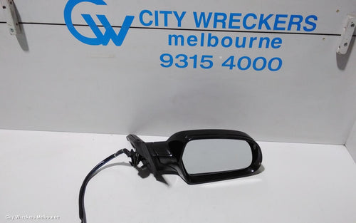 AUDI A4 RIGHT DOOR MIRROR, B8 8K, A4, POWER FOLD, NO LANE CHANGE ASSIST TYPE, 05/2009 - 09/2015 - Image 1