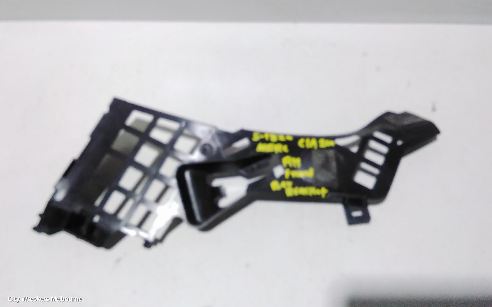 MERCEDES CLA CLASS, C117, 10/2013 - 02/2019, A1178850800 RHF BAR BRAKET: 81475 - Image 2