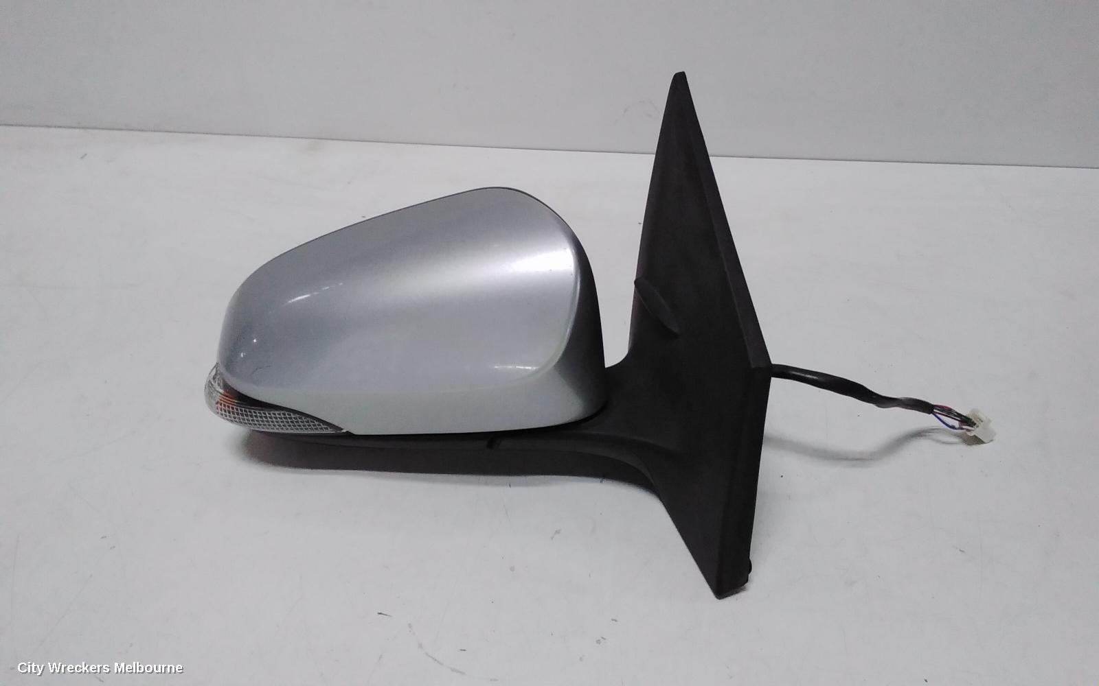 TOYOTA COROLLA RIGHT DOOR MIRROR, ZRE172R, SEDAN, 7 PIN PLUG TYPE, 12/2013 - 06/2019 - Image 2