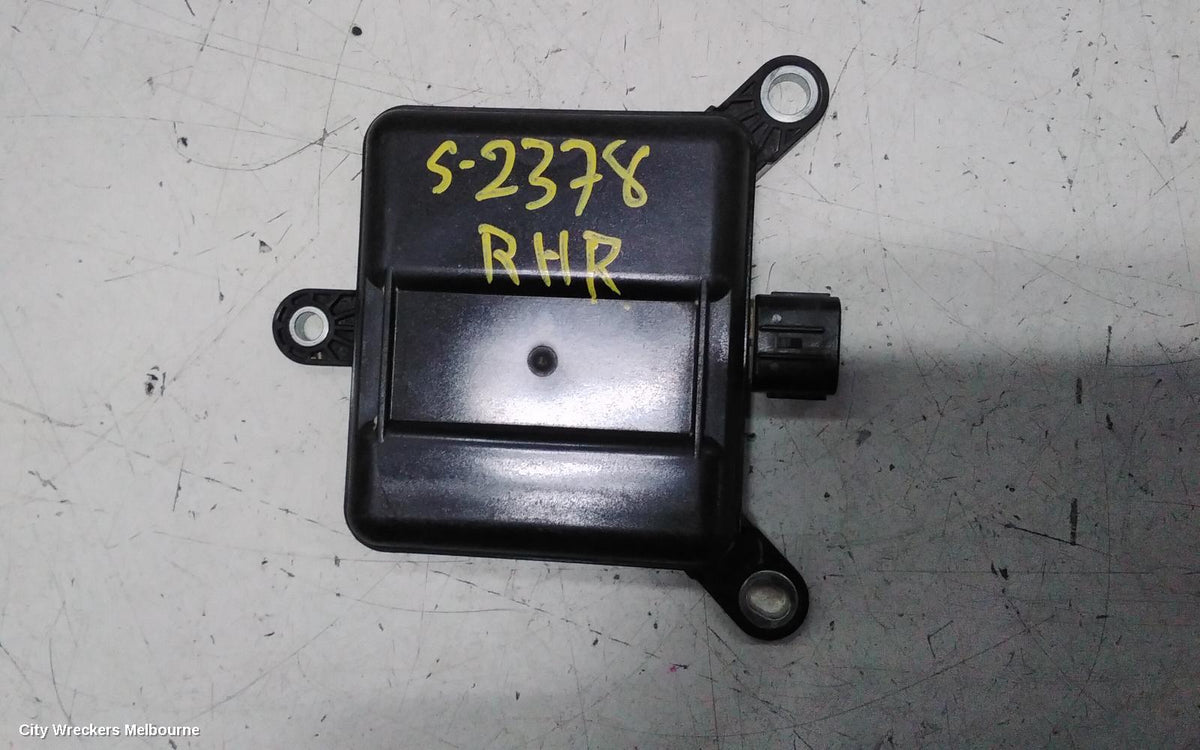 MAZDA CX8 REVERSE CAMERA, BLIND SPOT MONITOR SENSOR (RH REAR BEHIND BUMPER), KG, 05/2018 - 12/2023 - Image 1
