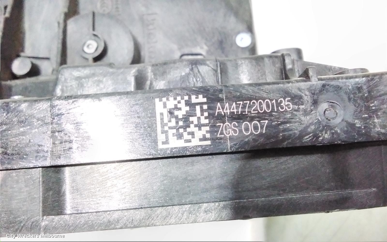 MERCEDES VITO DOOR/BOOT/GATE LOCK, LEFT FRONT DOOR LOCK, 447, 03/2015 ONWARDS - Image 3