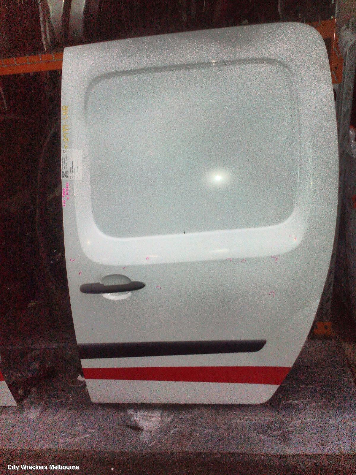 RENAULT KANGOO LEFT REAR DOOR/SLIDING, X61, PANEL TYPE SLIDING DOOR, 10/2010 - 02/2022 - Image 1