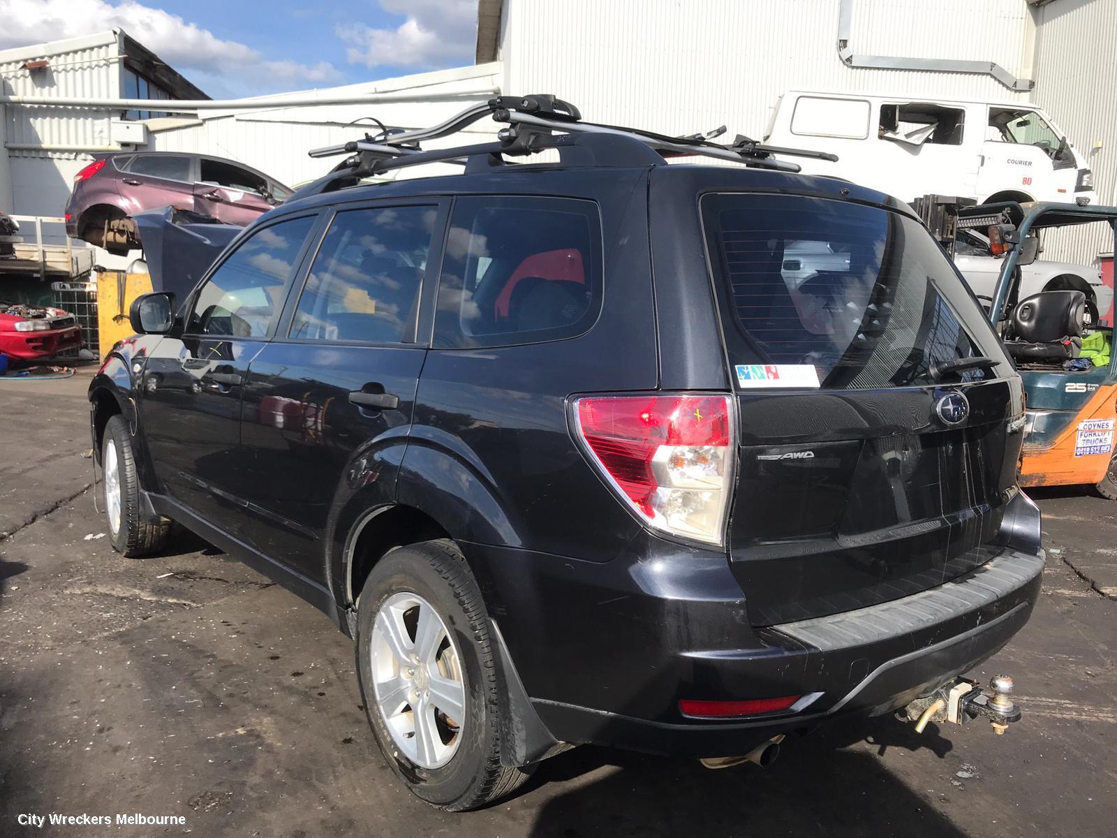 SUBARU FORESTER LEFT DRIVESHAFT, FRONT, MANUAL T/M, GREEN CV JOINT, SJ, 12/2012 - 11/2013 - Image 2