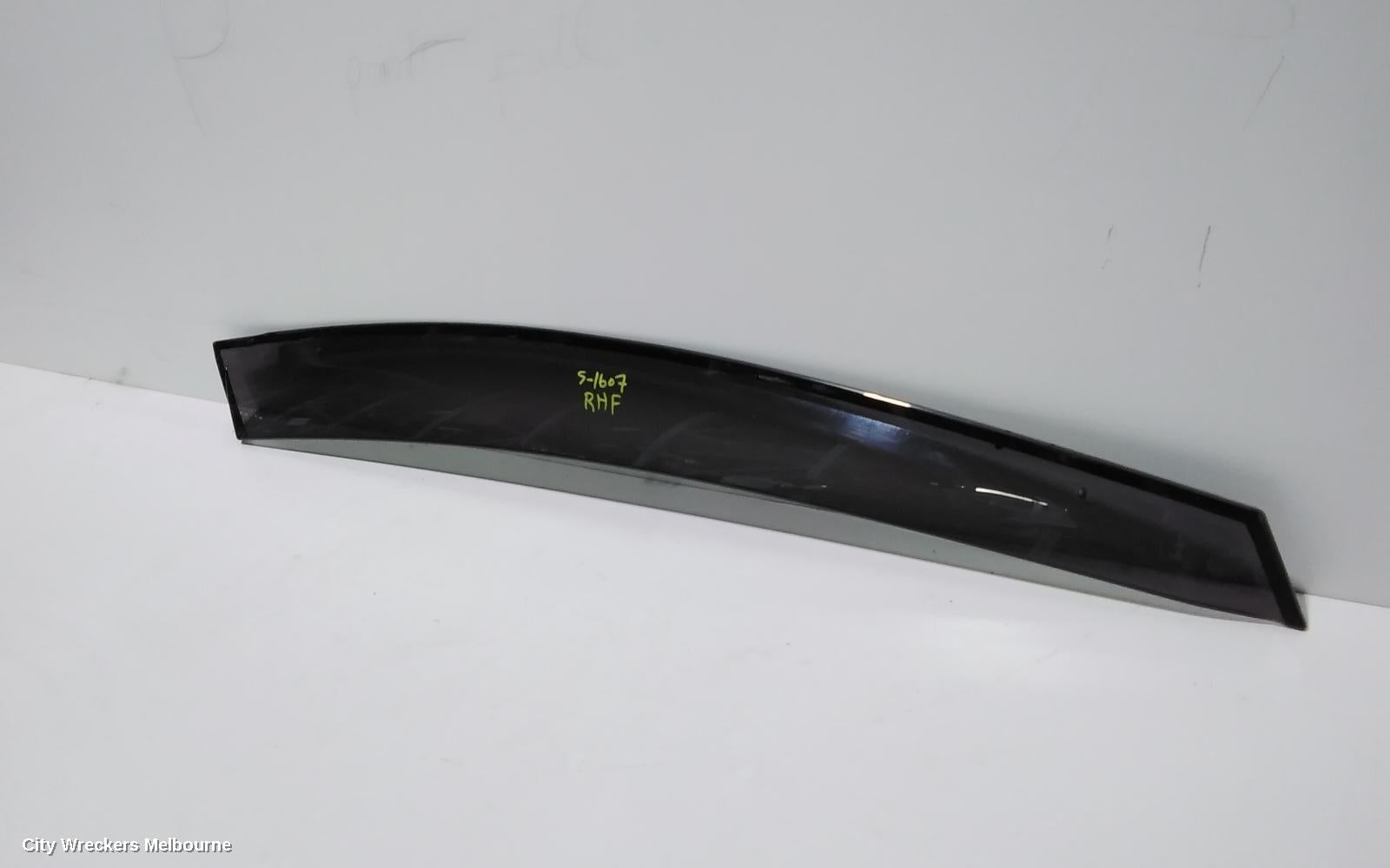 HONDA ODYSSEY WEATHER SHIELD - Image 1
