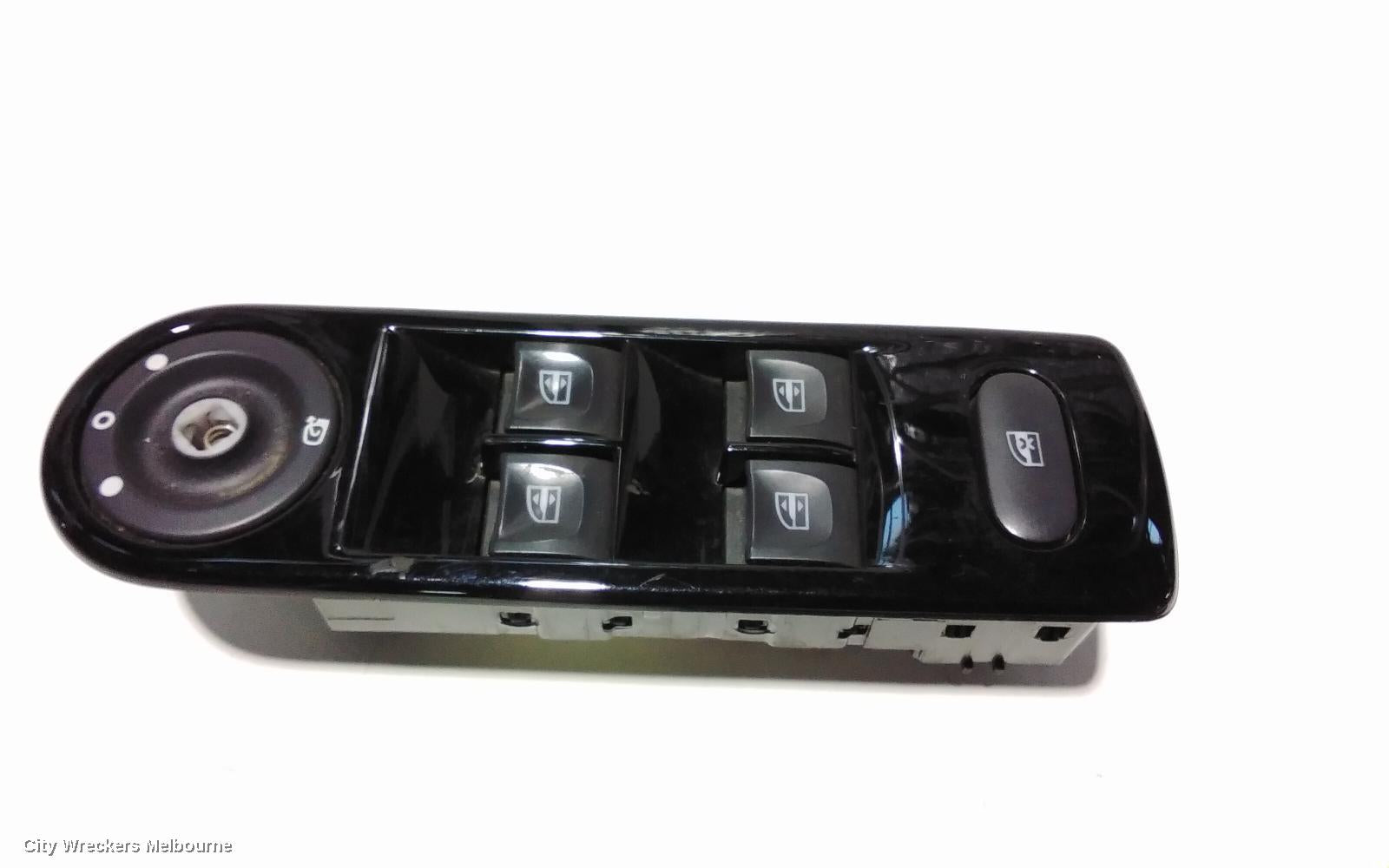 RENAULT CLIO PWR DR WIND SWITCH, RH FRONT (MASTER SWITCH), 4DR, BARE SWITCH ONLY, X98, 09/2013 - 10/2019 - Image 1