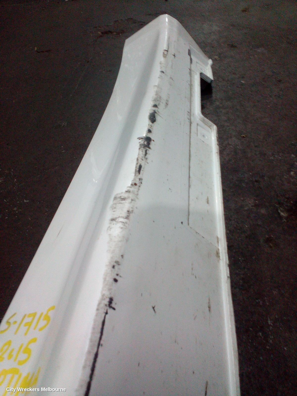 KIA OPTIMA SIDE STEP/SKIRT, TF 11/2010 - 10/2015 - Image 2