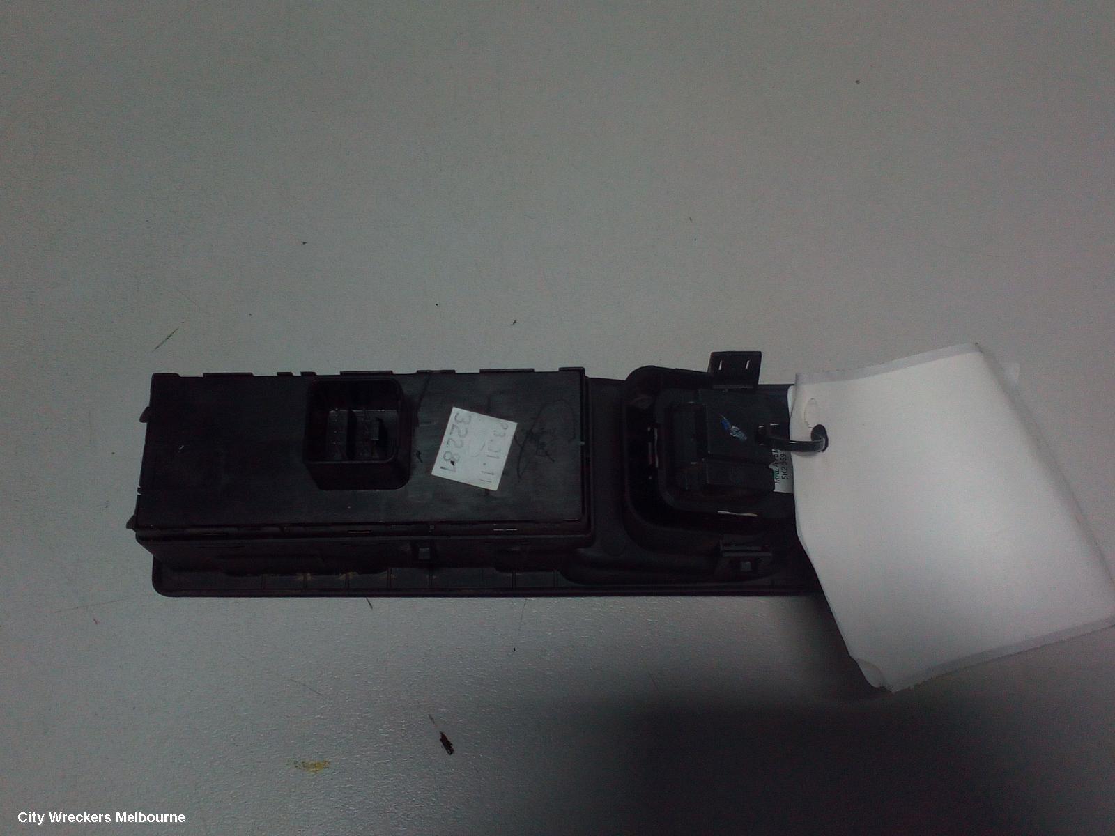 VOLKSWAGEN PASSAT PWR DR WIND SWITCH, RH FRONT (MASTER SWITCH), 3CC, SEDAN, 01/2009 - 02/2012 - Image 2
