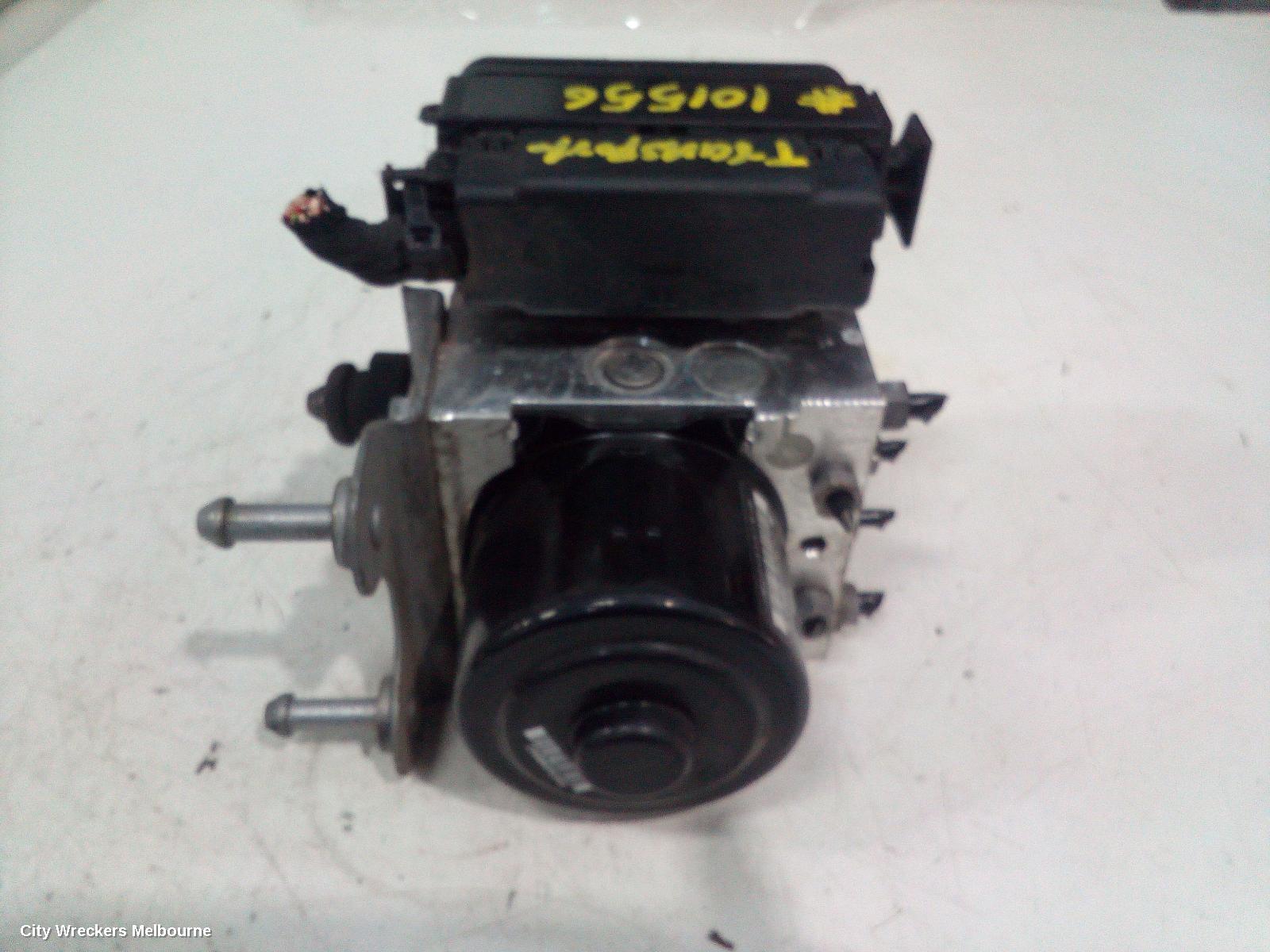 VOLKSWAGEN TRANSPORTER ABS PUMP/MODULATOR, T5, P/N 7E0614517H, 03/2010 - 06/2015 - Image 3
