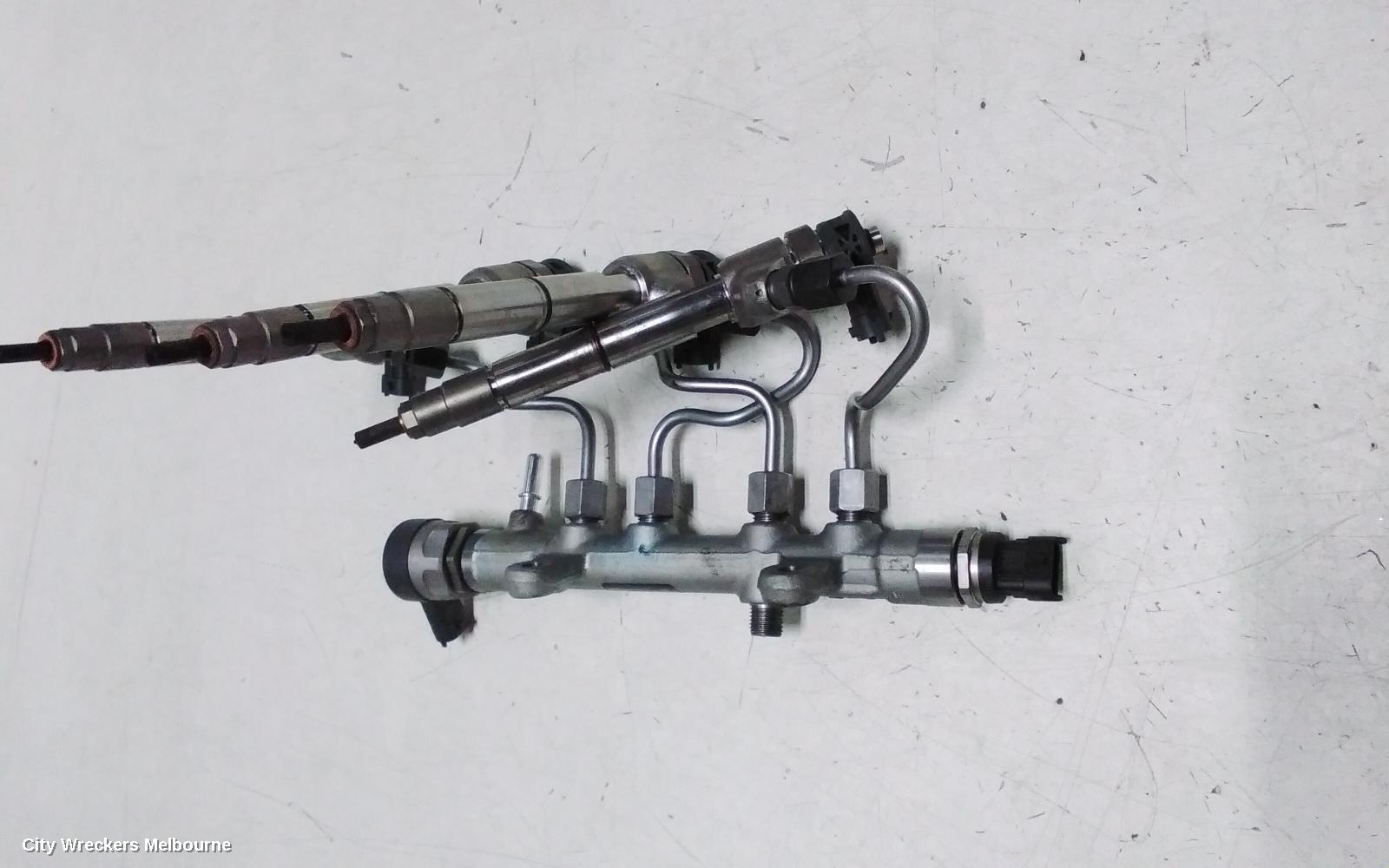 HYUNDAI TUCSON INJECTION RAIL, NX4, 02/2021 ONWARDS - Image 1
