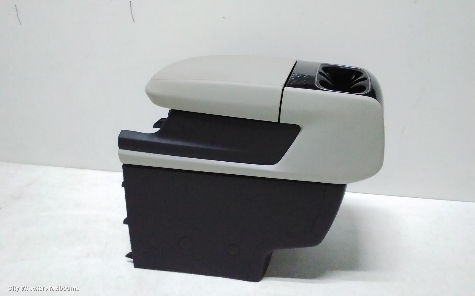 KIA CARNIVAL/GRAND CARNIVAL CONSOLE, KA4, 10/2020 ONWARDS - Image 2