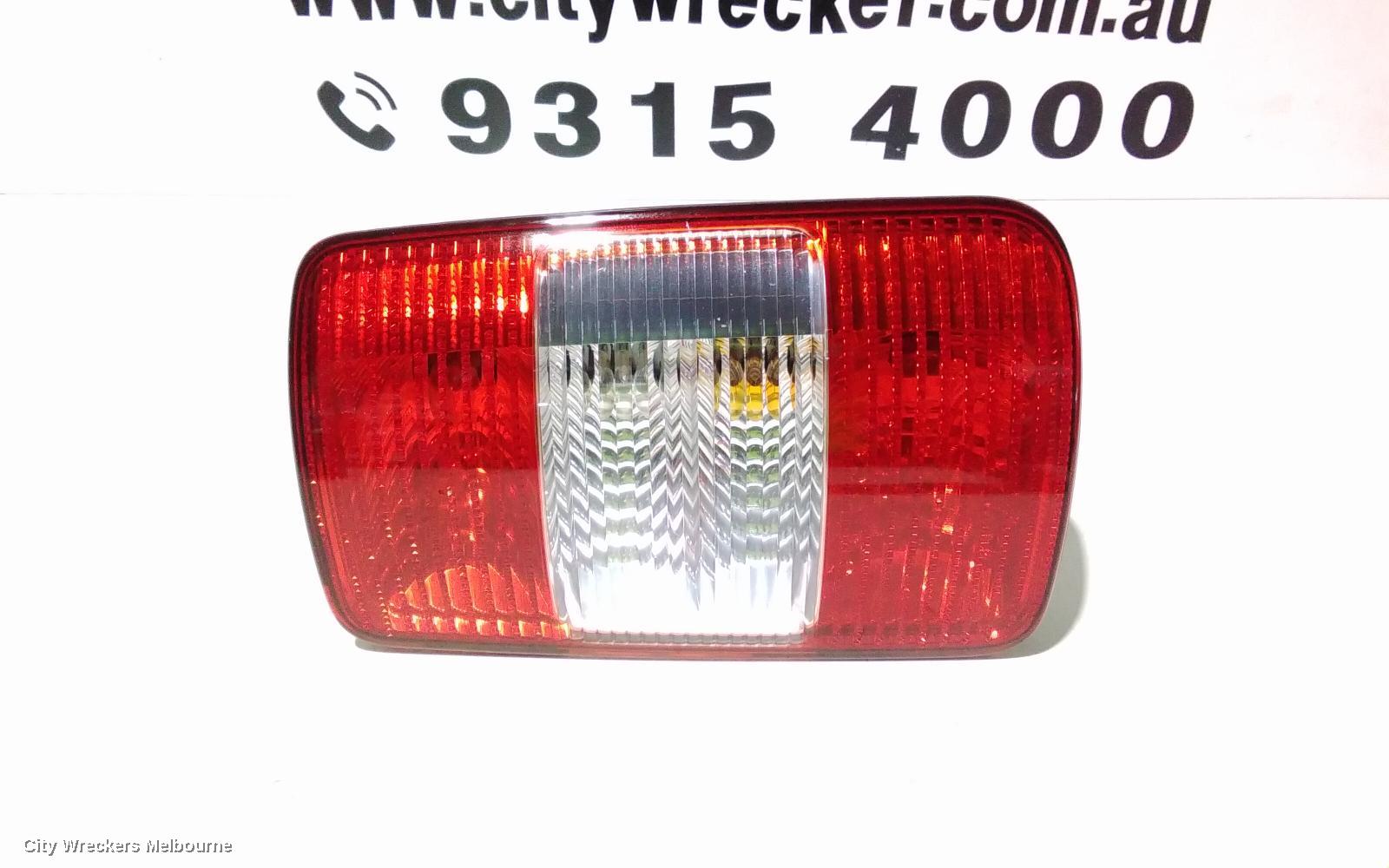 VOLKSWAGEN CADDY RIGHT TAILLIGHT, 2K, 12/2004 - 08/2010 - Image 3