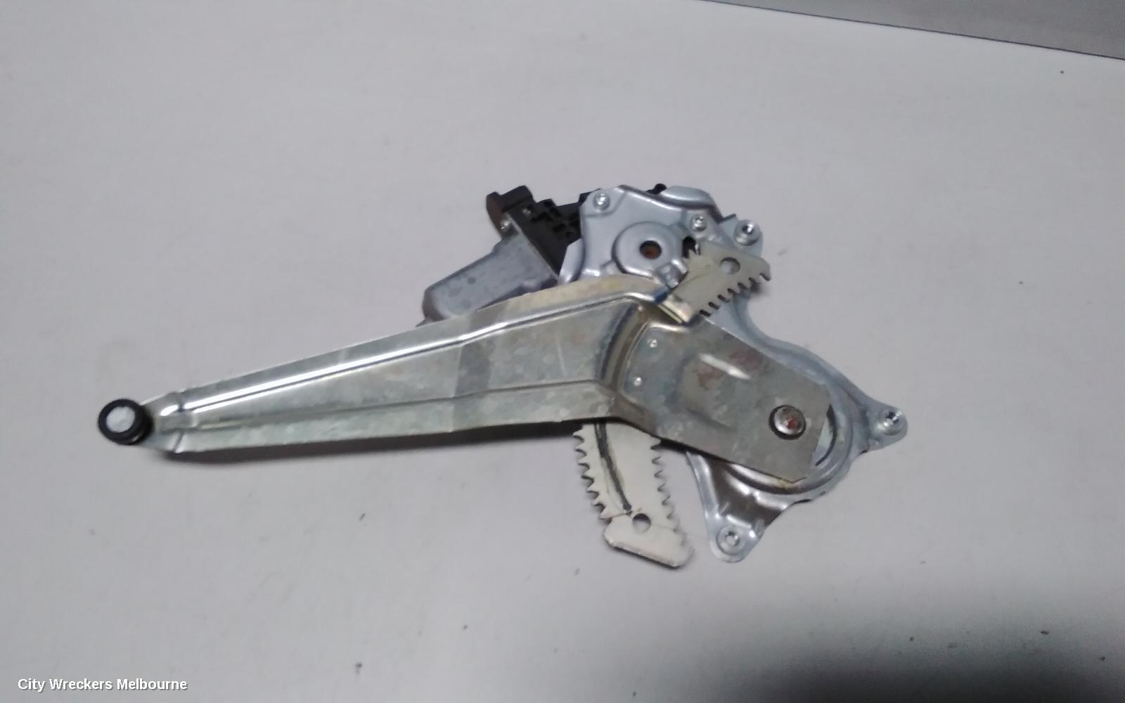 SUZUKI SWIFT LEFT REAR WND REG/MOTOR, FZ, POWER, 08/2010 - 03/2017 - Image 2