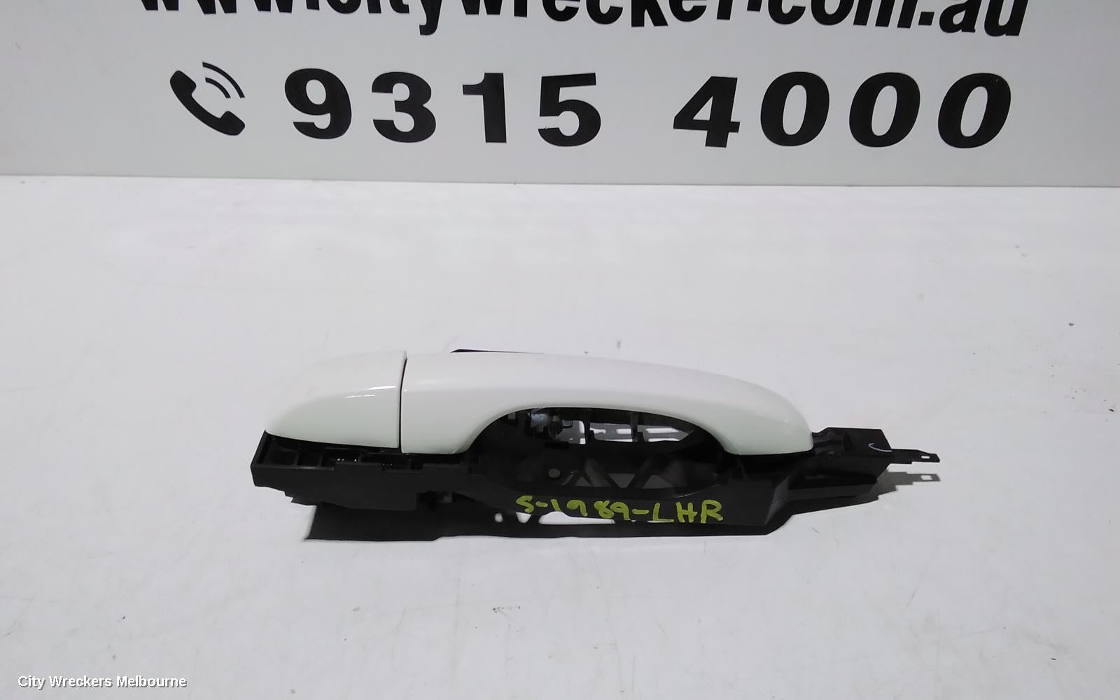 FIAT FREEMONT DOOR HANDLE, OUTER, LH REAR,JF, 04/2013 - 01/2017 - Image 2
